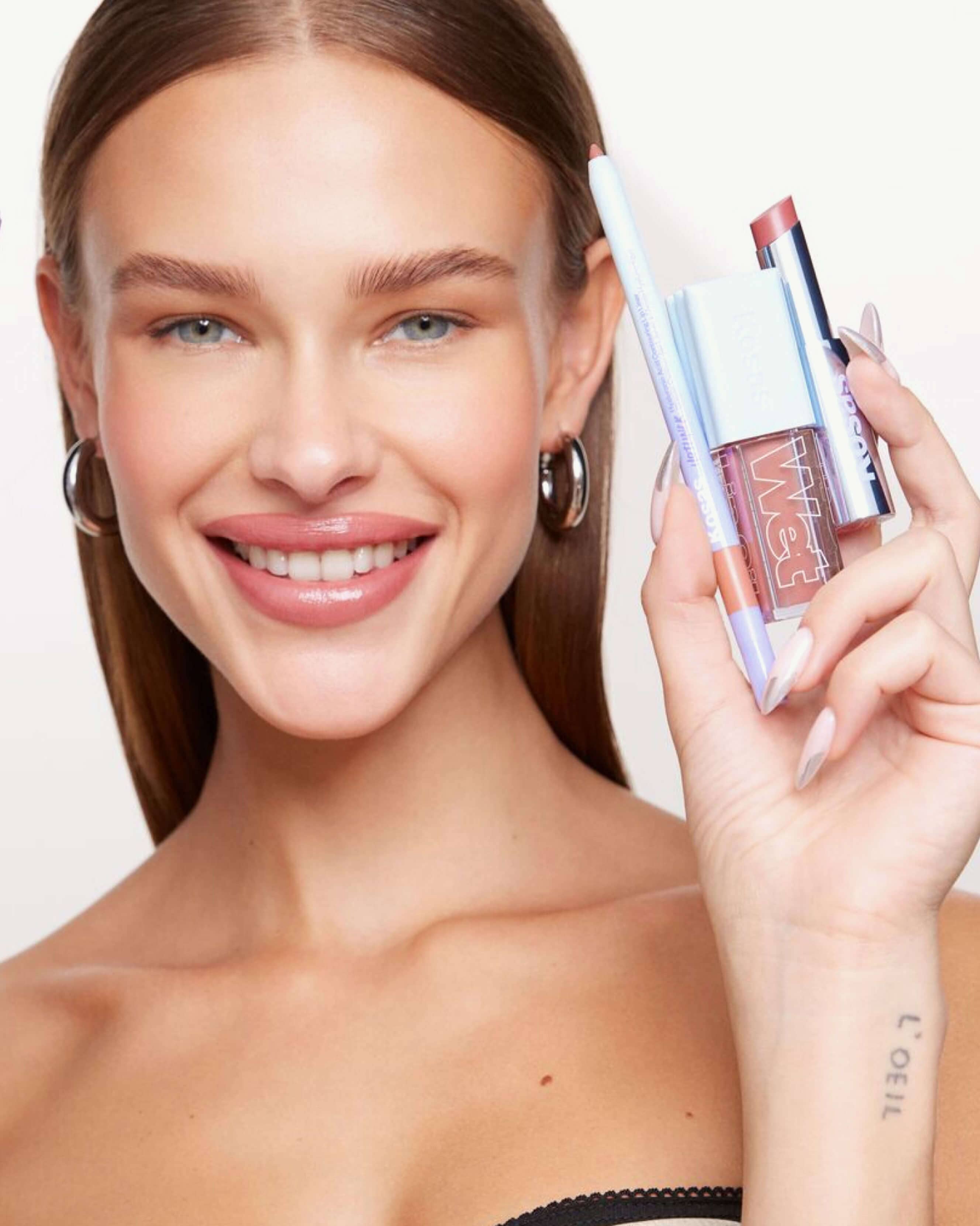 Plump & Juicy Lip Gloss Trio Set - Hydrating, Long-Lasting, Non-Sticky Lip Gloss for Women - Perfect for Daily Wear, Parties, and Special Occasions