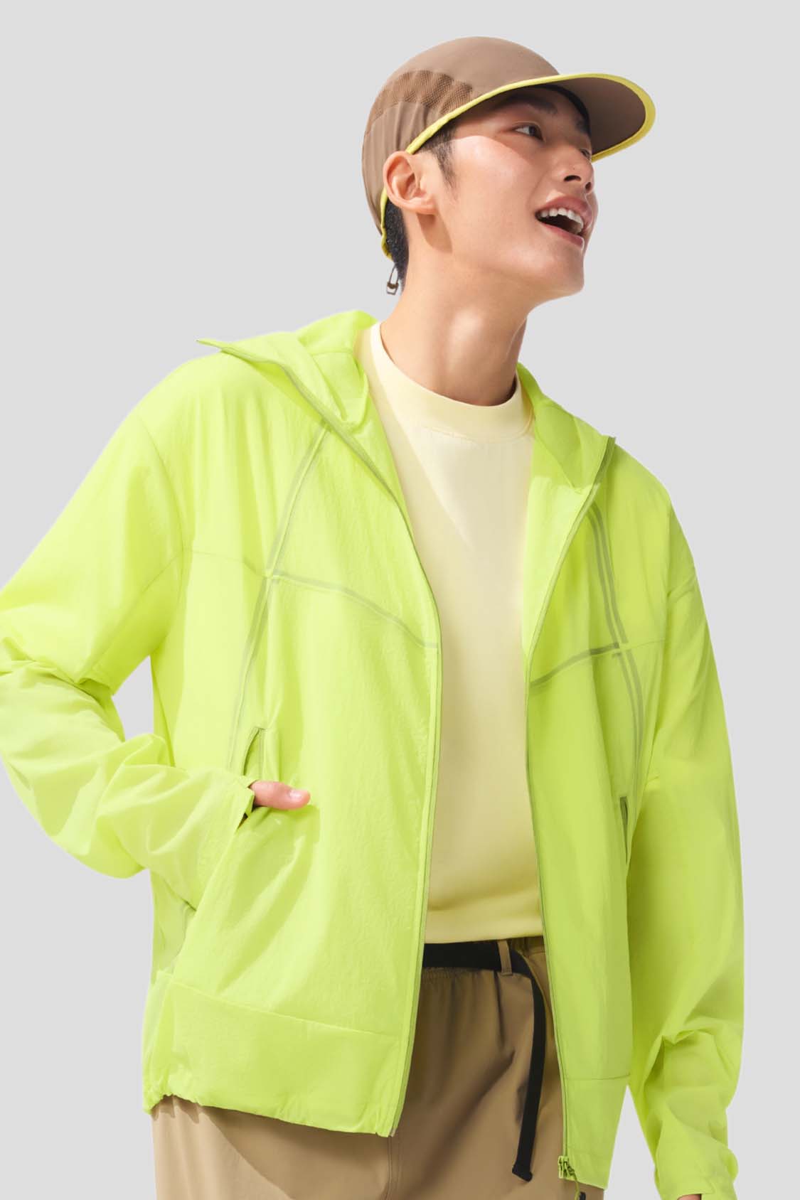 Pioneer Men's Lightweight Windproof Sun Jacket UPF50+ - Perfect for Hiking, Running & Outdoor Activities