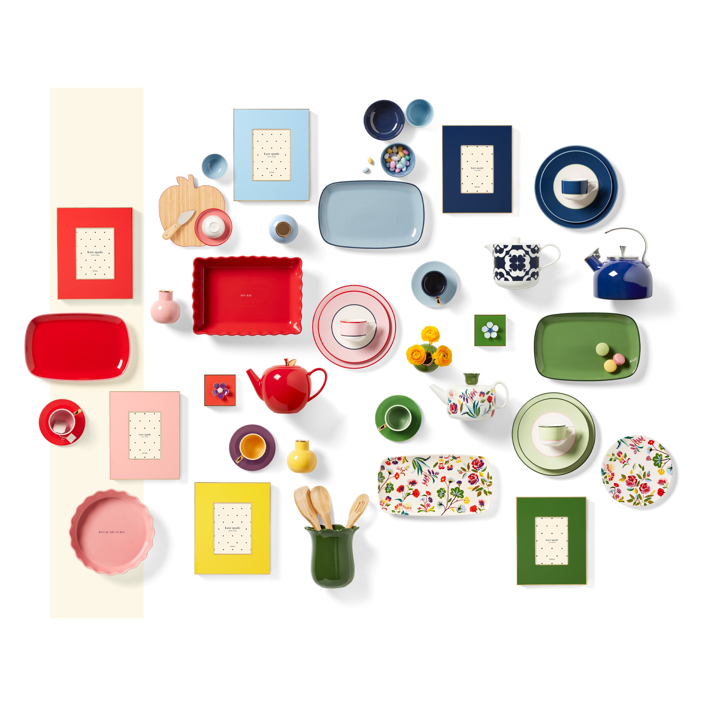 Make It Pop Platter - Vibrant Red Serving Tray for Parties, Entertaining & Home Decor | Elegant Appetizer Display Dish