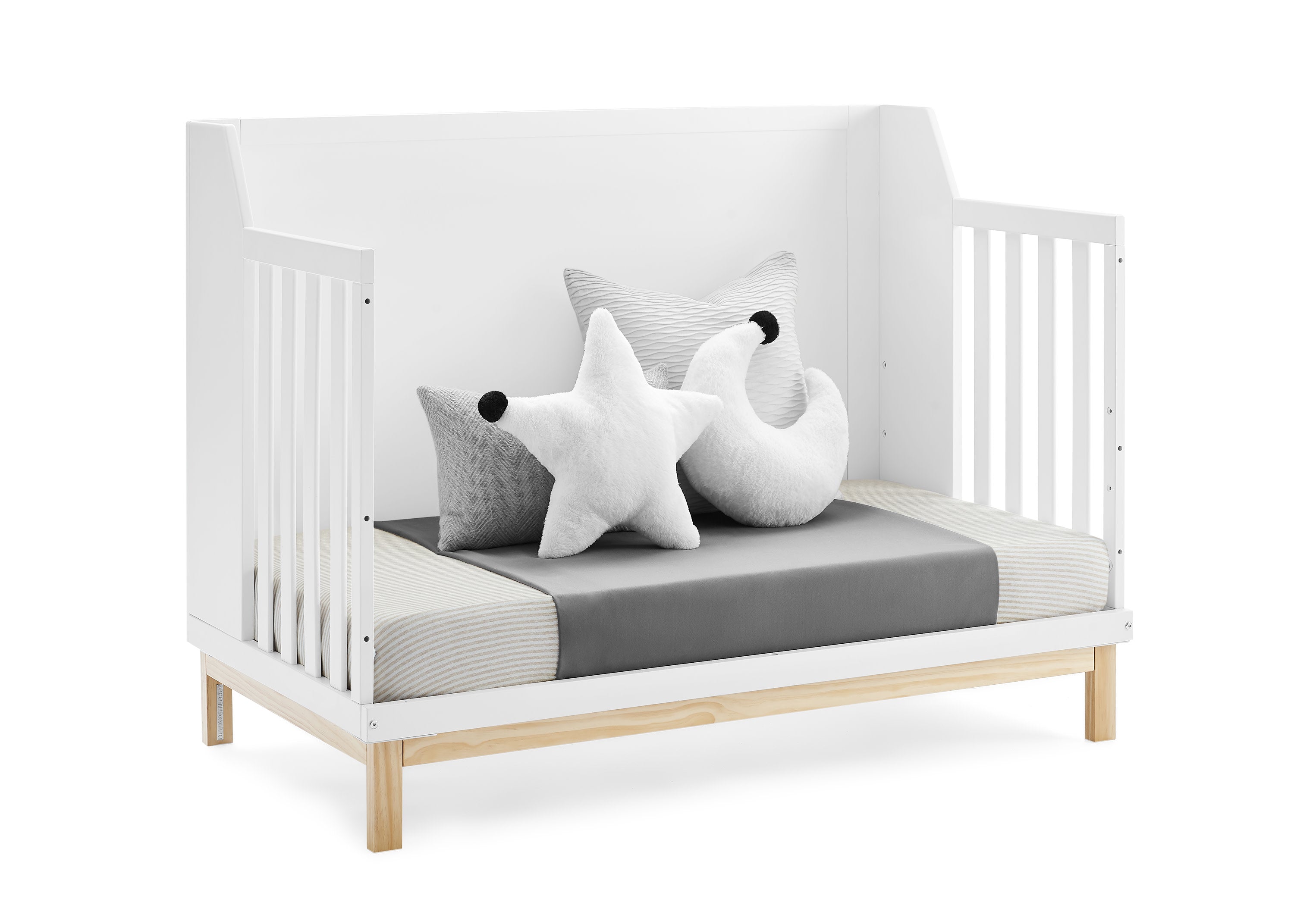 BabyGap Oxford 6-in-1 Convertible Crib - Nursery Furniture for Newborn to Toddler - Perfect for Small Spaces & Modern Nurseries