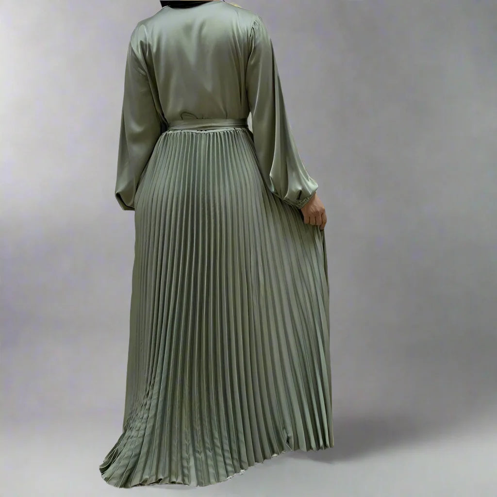 Elegant Muslim Pleated Satin Abaya Dress for Women - Modest Islamic Prayer Dress for Mosque & Special Occasions