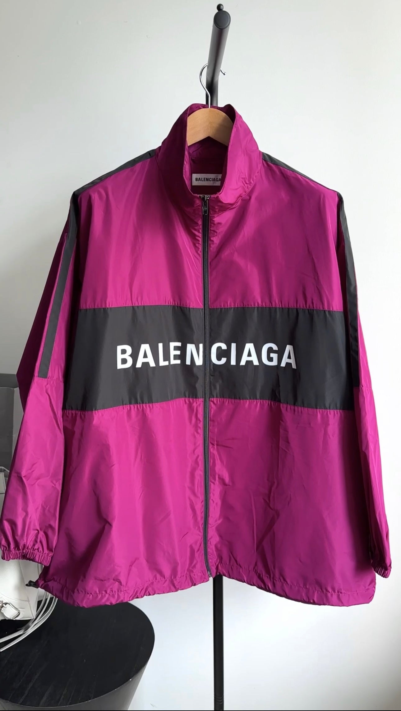 Balenciaga Magenta Purple Logo Zip Windbreaker Jacket for Men & Women - Stylish Lightweight Windbreaker for Outdoor Activities, Travel & Casual Wear