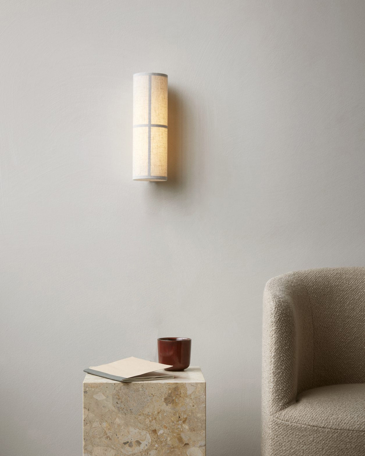 Modern Cylinder Fabric Wall Lamp - Soft Ambient Lighting for Bedroom, Living Room & Office - Dimmable LED Wall Sconce with Natural Linen Shade