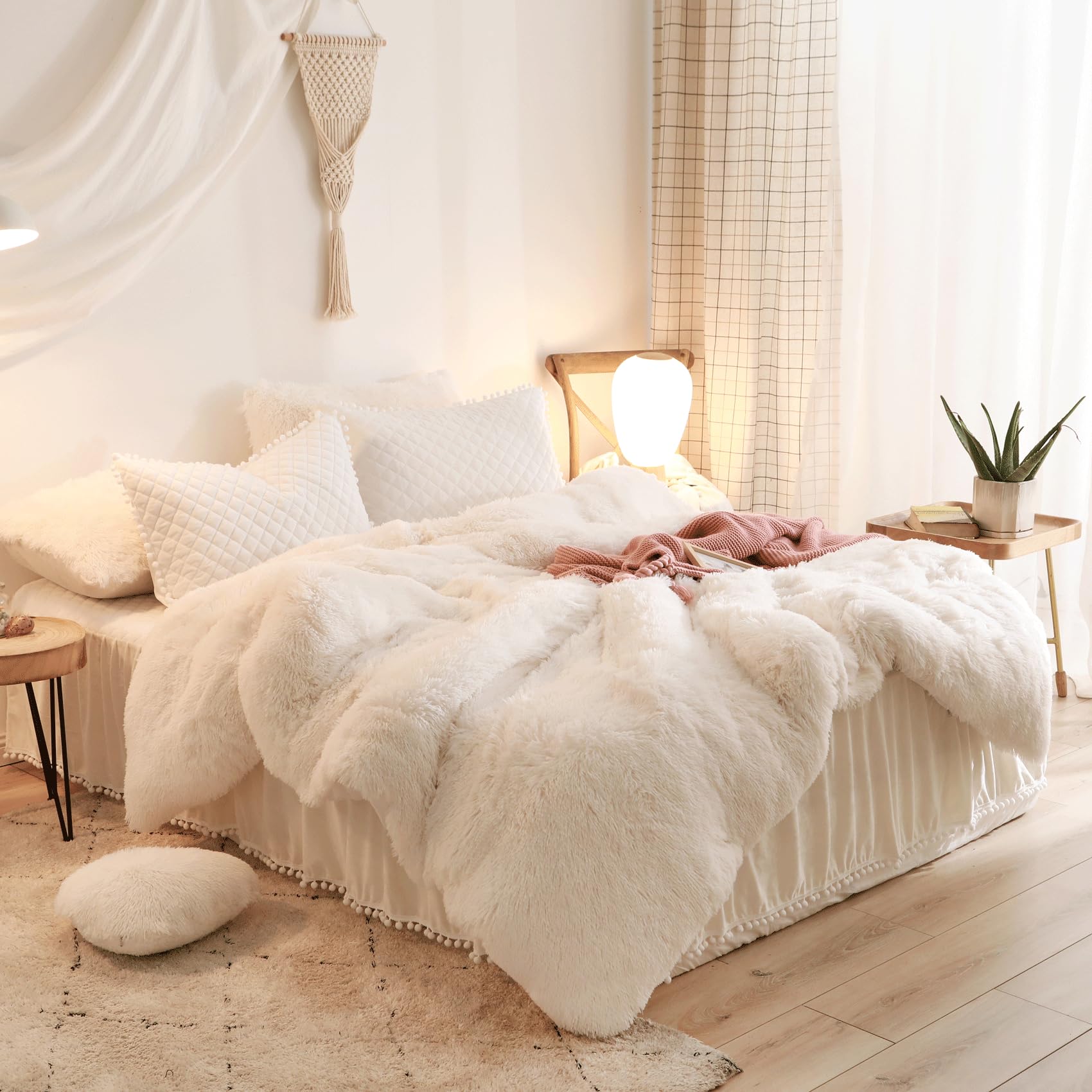 Luxury Beige Fluffy Comforter Cover Set - 3 Piece Plush Duvet Cover with 2 Faux Fur Pillowcases, Soft Shaggy Bedding with Zipper Closure (Queen Size) - Perfect for Cozy Winter Nights & Stylish Bedroom Decor