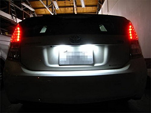 2-Pack White 360 Degree Shine 168 194 2825 T10 LED Bulbs for License Plate Lights - Perfect for Car, Truck, SUV & Motorcycle Interior & Exterior Lighting