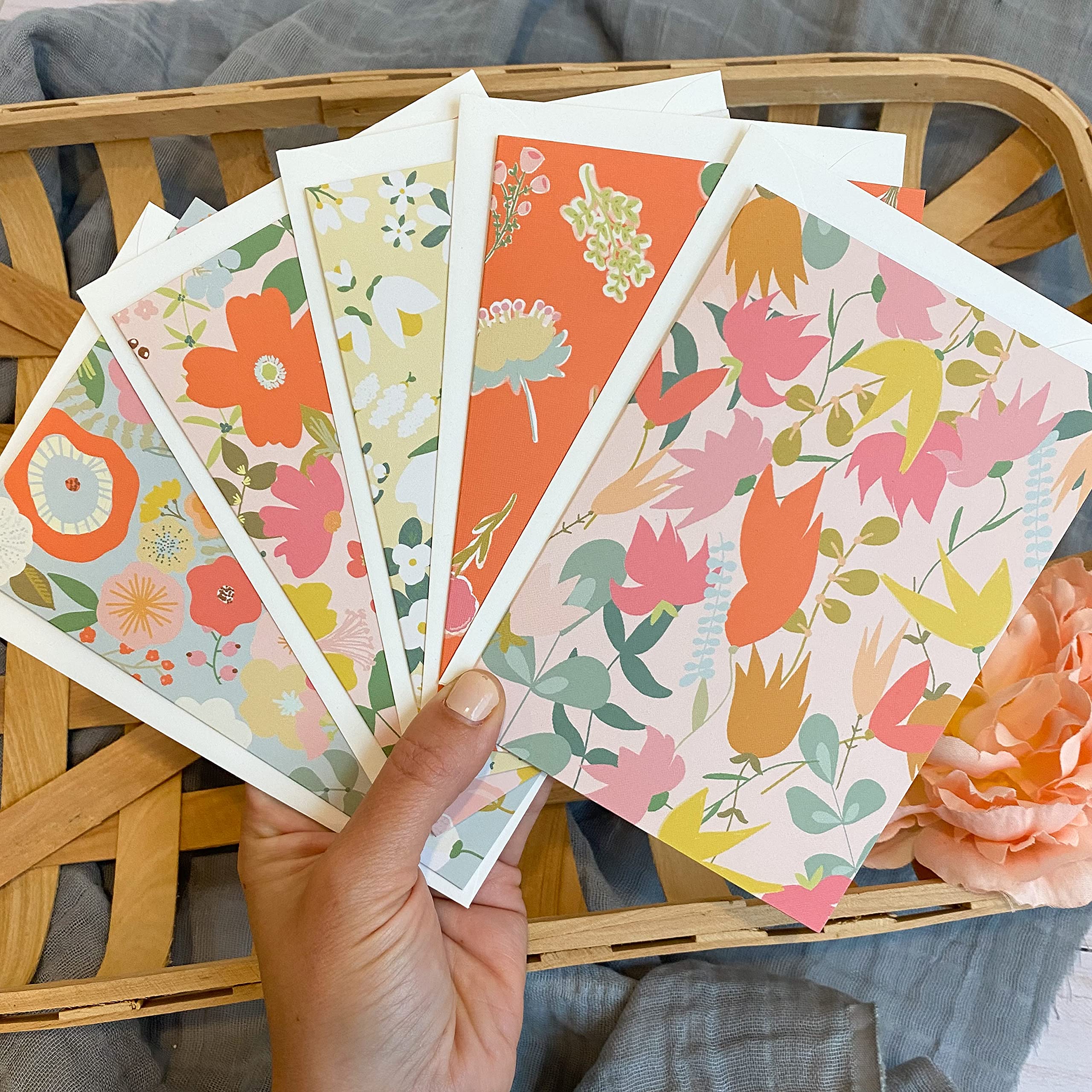 Handmade Greeting Cards Set of 5 - Blank Inside Floral Design for Birthdays, Weddings & Thank You Notes - Perfect for DIY Crafting & Special Occasions