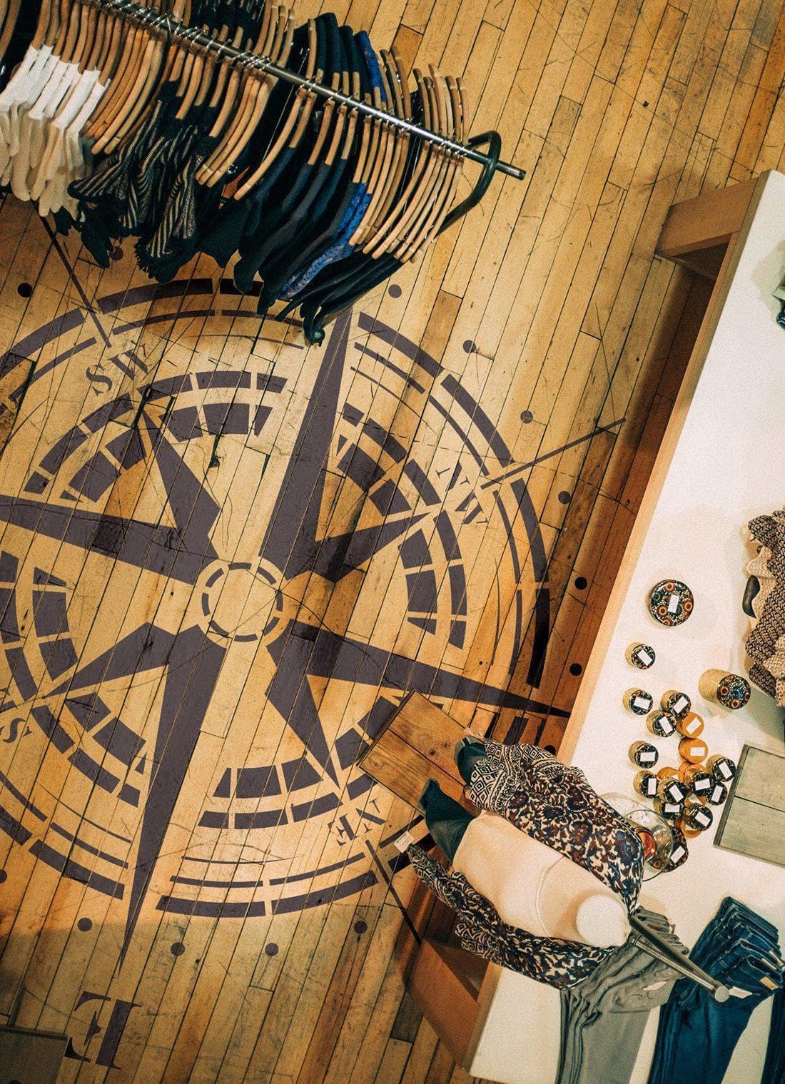 Traveler Compass Rose Stencil - Reusable Painting Stencil for DIY Crafts, Wood Signs, and Wall Art - Perfect for Home Decor, Scrapbooking, and Map Making Projects