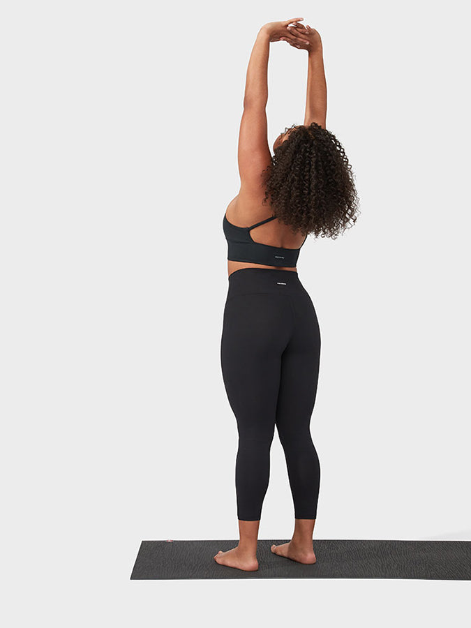 Manduka Essence Women's High-Performance Sports Bra - Breathable & Supportive Workout Top for Yoga, Running & Gym - Black
