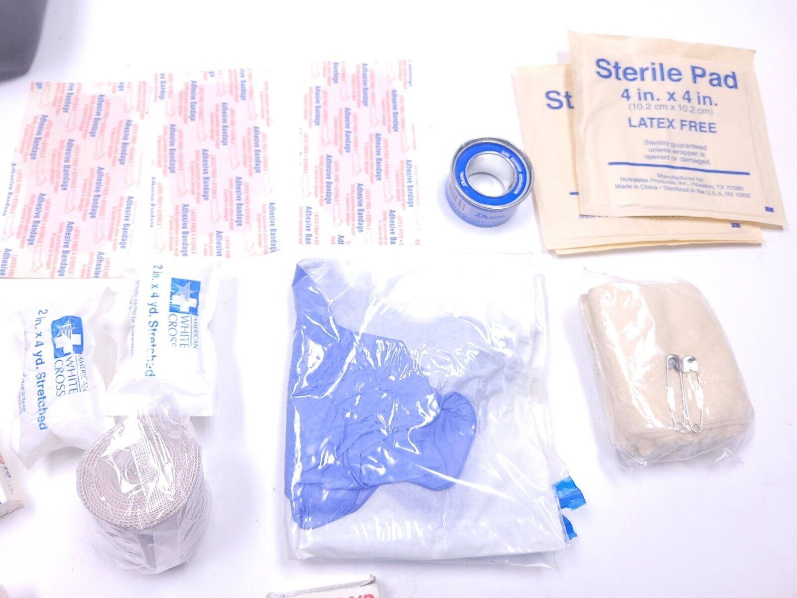 Original Toyota Corolla First Aid Kit (2003-2008) - OEM Quality Emergency Medical Supplies for Car Safety & Road Trips