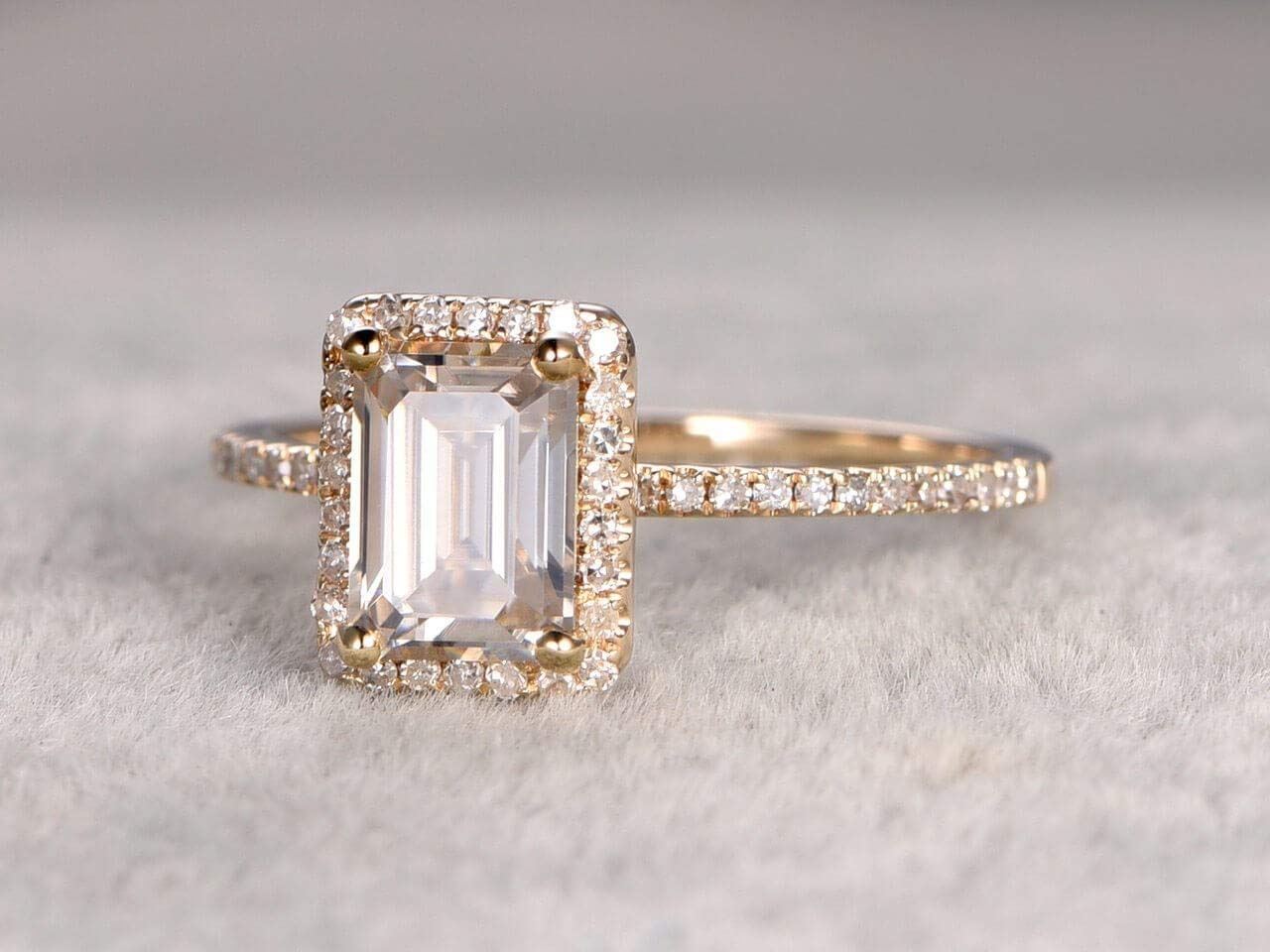 1.25 Ct Moissanite & Diamond Engagement Ring - Emerald Cut Rose Gold Wedding Band for Women, Perfect for Proposals, Anniversaries & Special Occasions