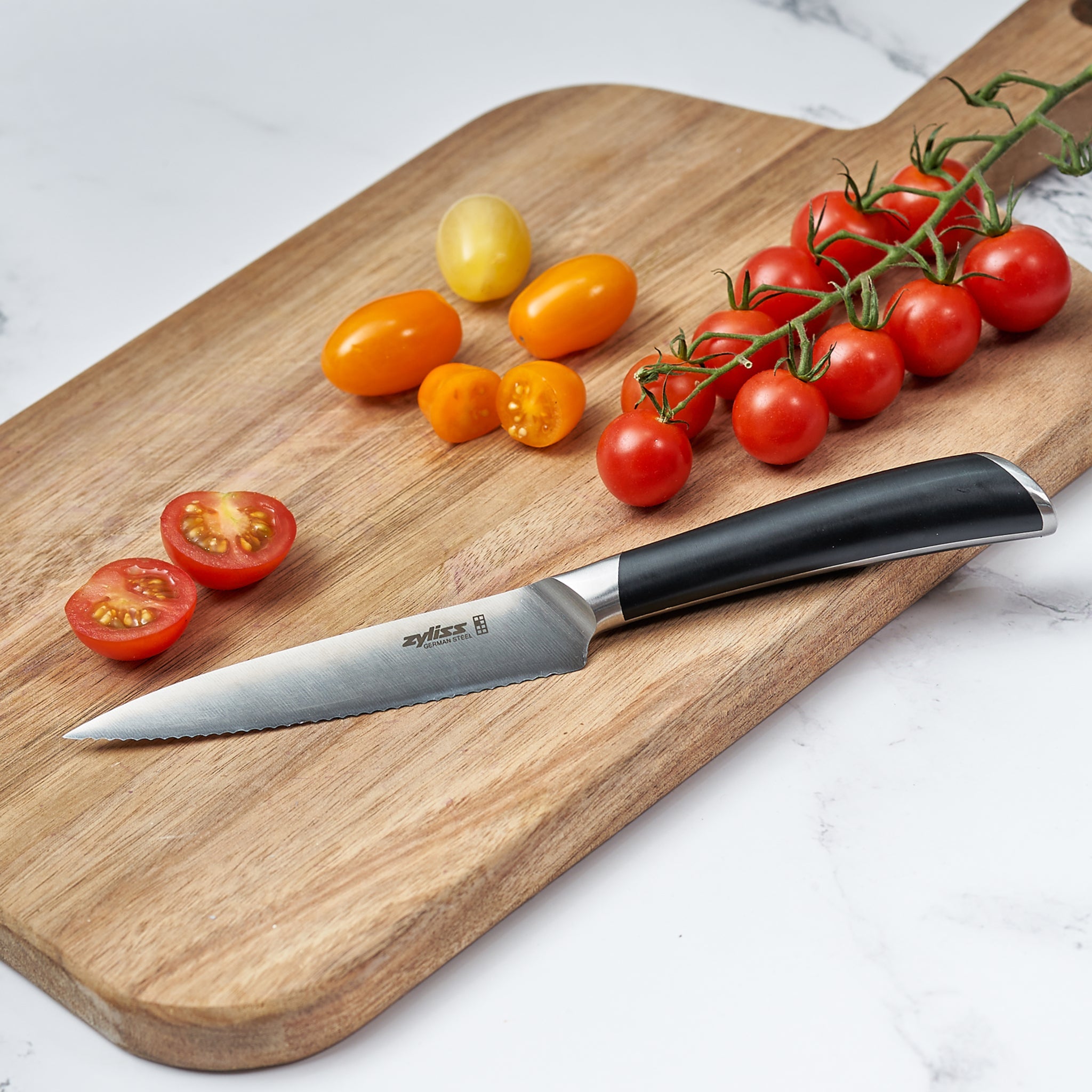 Premium Comfort Pro Serrated Paring Knife 4.5 Inch - Sharp Stainless Steel Blade for Precise Peeling, Slicing & Trimming - Ideal for Fruits, Vegetables & Kitchen Prep
