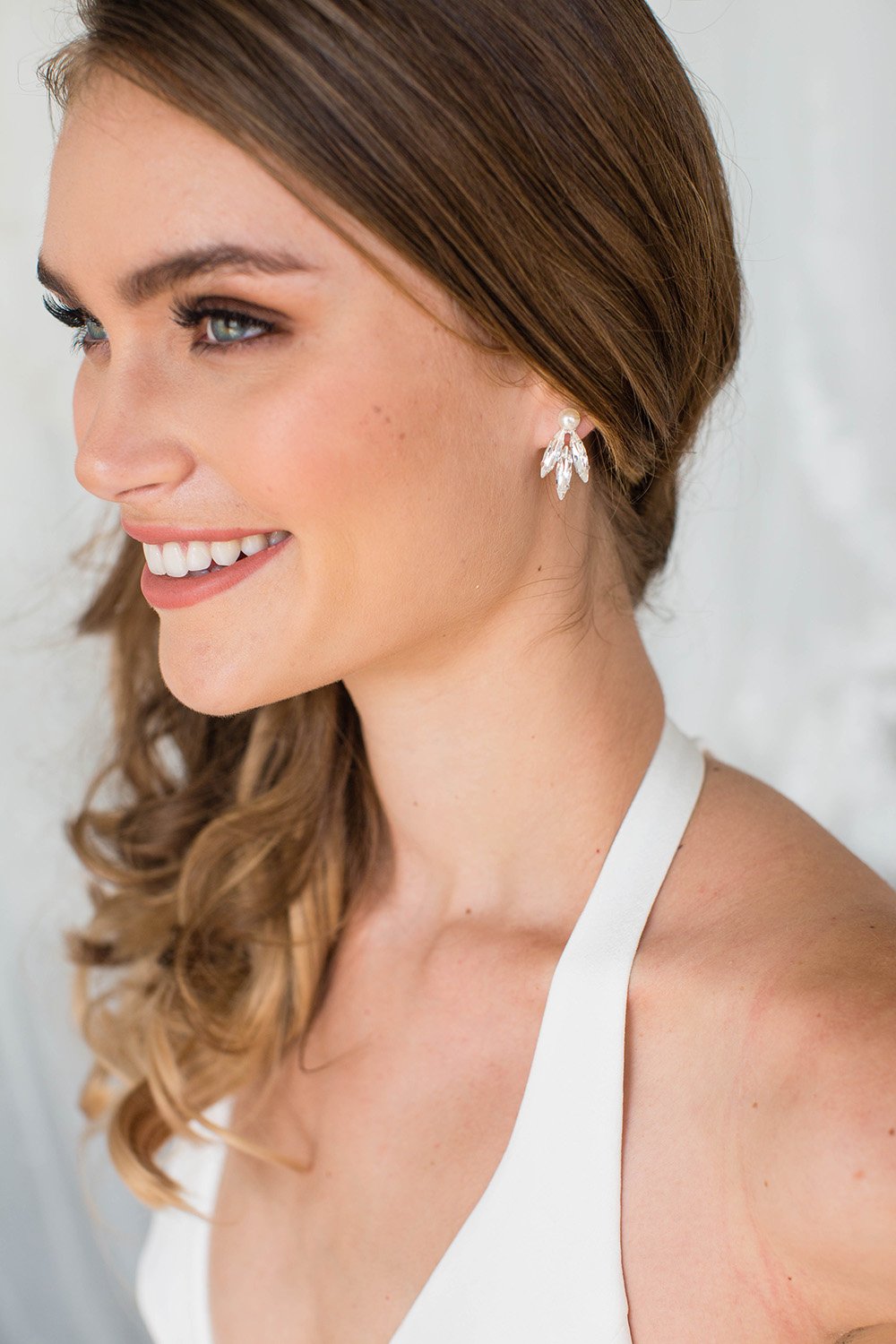 PANDORA Opal & Crystal Jewelry Collection | Elegant Necklaces, Bracelets & Rings for Women | Perfect for Gifts, Parties & Special Occasions