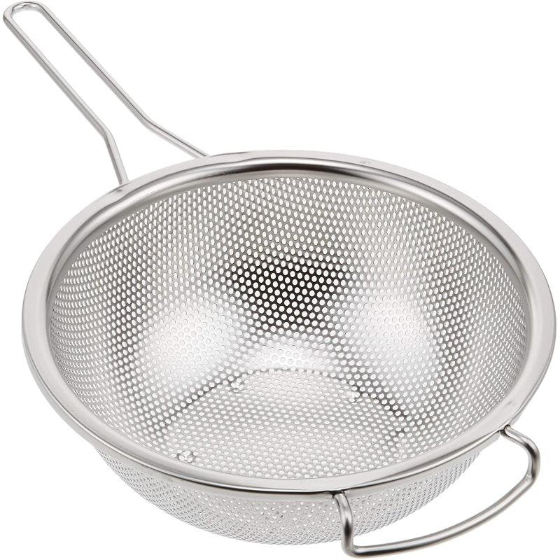 Premium 18/8 Stainless Steel Kitchen Strainer with Ergonomic Handle - 18cm Fine Mesh Colander for Pasta, Vegetables, and Fruits - Ideal for Cooking, Baking, and Food Prep