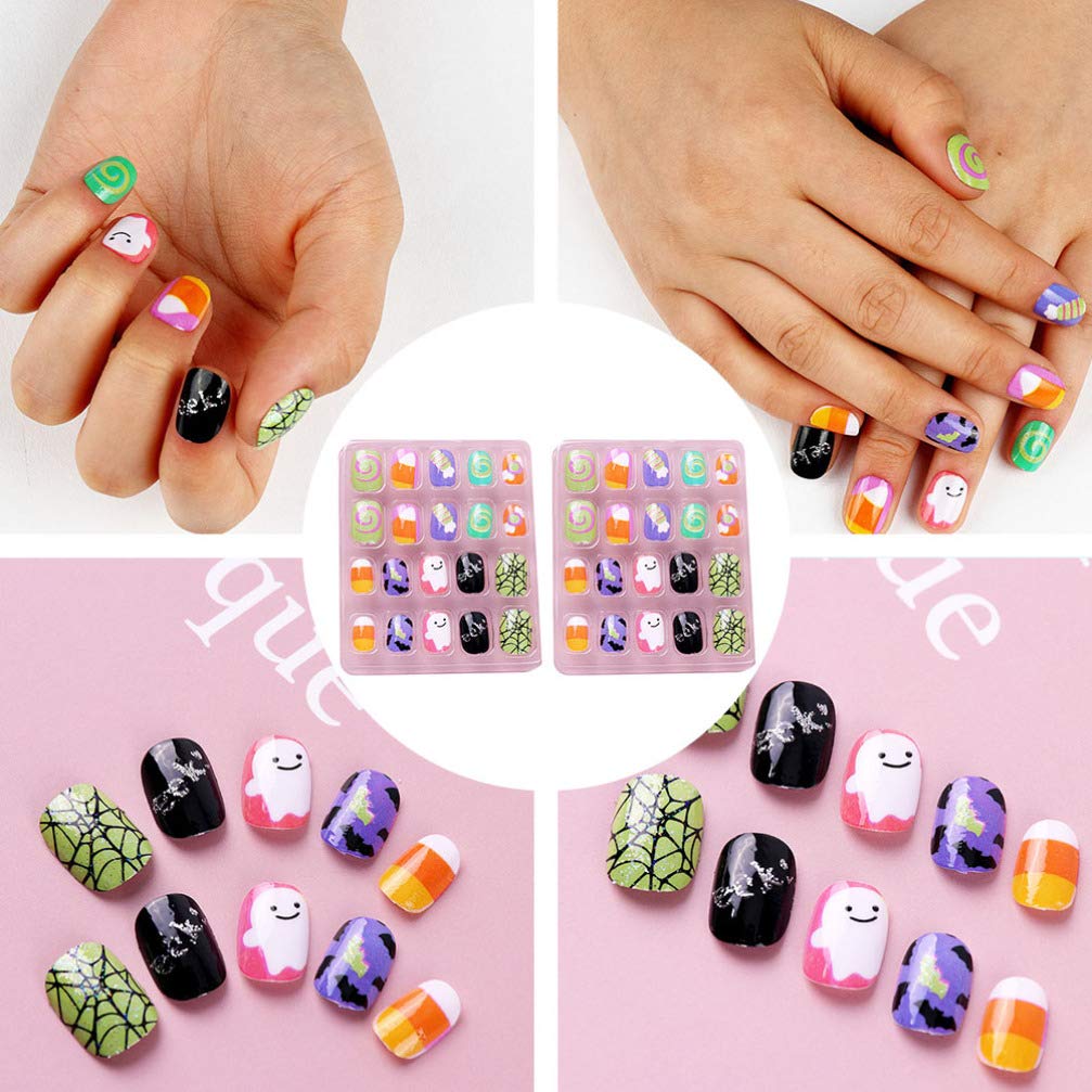Lurrose Halloween Fake Nails for Kids - 40pcs Short Artificial Nail Tips with Gothic Design, DIY Salon Nail Art Decorations for Children | Perfect for Halloween Costumes, Parties & Dress-Up Play