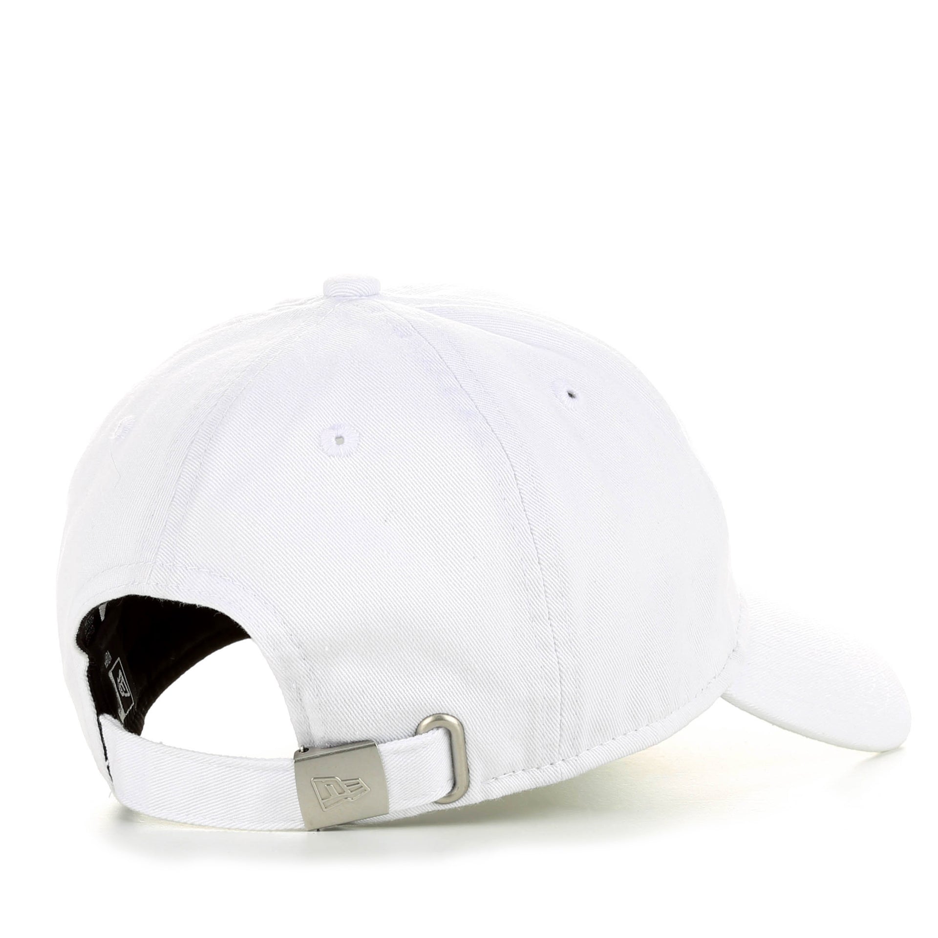 New Era 9Twenty Women's Chicago Bulls Snapback Cap - White Adjustable Baseball Hat for Sports Fans & Streetwear Fashion | Perfect for Basketball Games, Gym Workouts & Daily Wear
