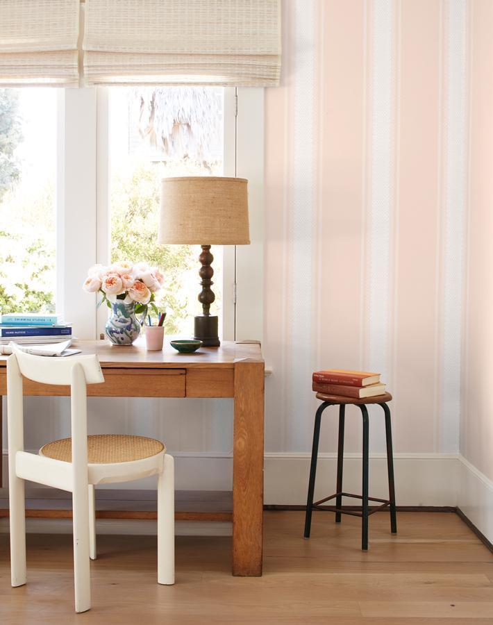 Nathan Turner Peach Lace Front Wallpaper - Elegant Home Decor for Living Room & Bedroom
