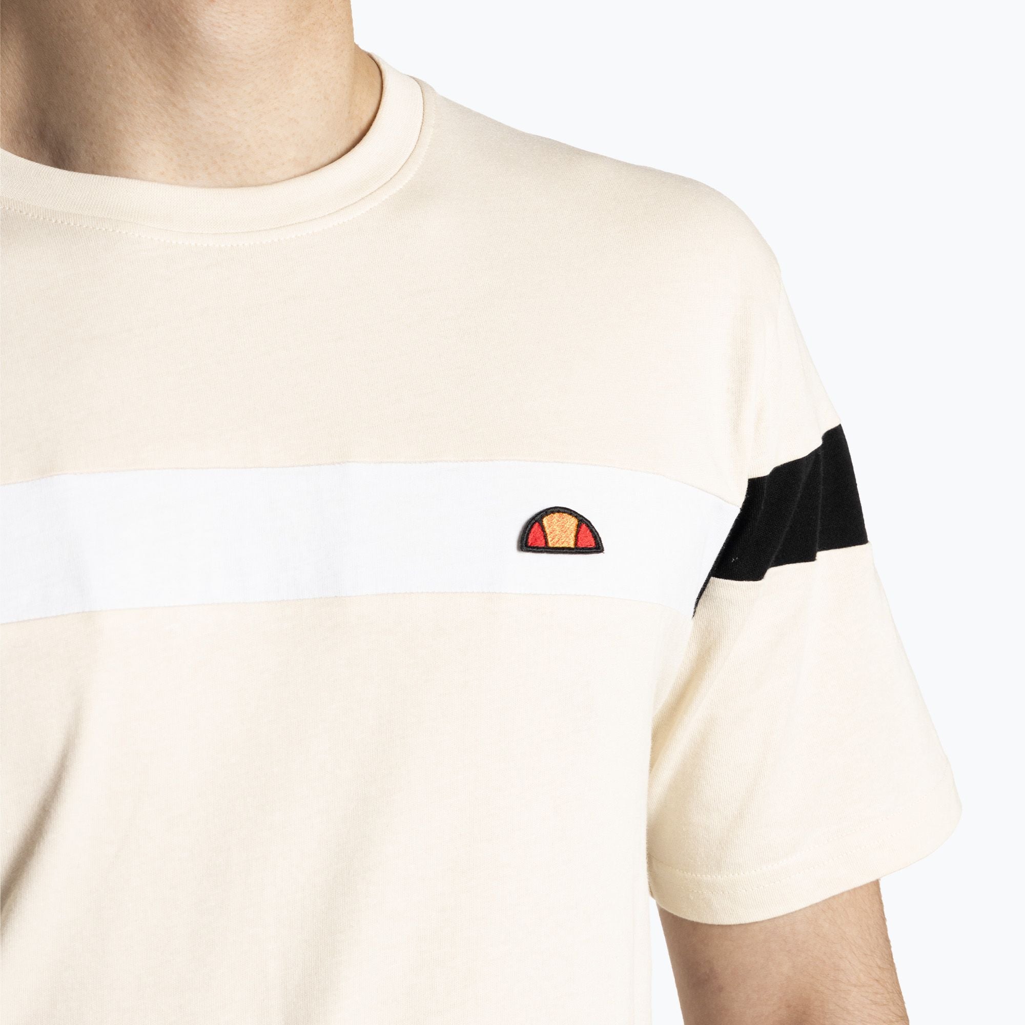Ellesse Men's Caserio Off White T-Shirt - Comfortable Cotton Crewneck Tee for Casual Wear & Street Style