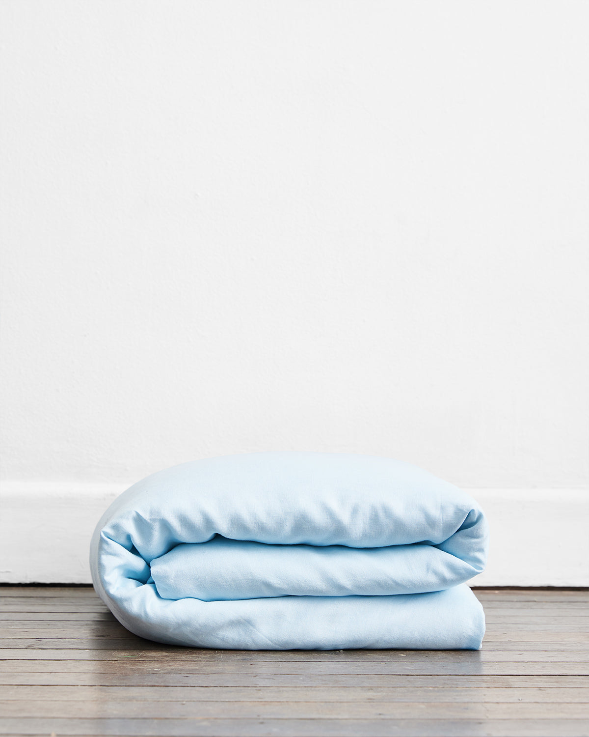 Premium Coast Bedding Bundle - Soft & Breathable 4-Piece Sheet Set - Perfect for Master Bedroom, Guest Room & Dorm Room Comfort