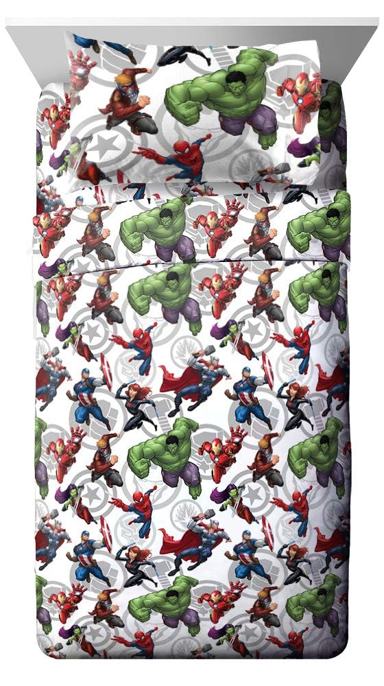 Jay Franco Marvel Avengers Team 5-Piece Full Bedding Set - Super Soft Fade-Resistant Polyester Comforter & Sheet Set (Official Licensed Marvel Product) - Perfect for Kids' Bedrooms, Dorm Rooms & Superhero Themed Decor
