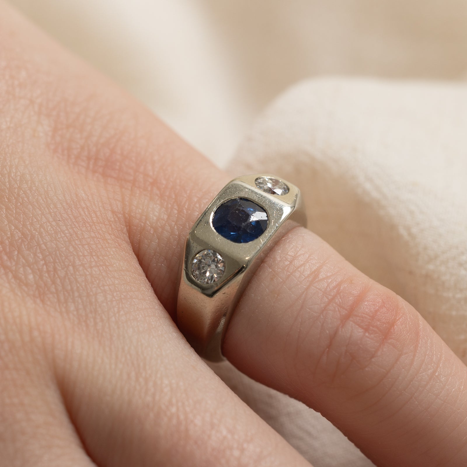 0.90ct Flush Set Sapphire & Diamond Engagement Ring, 0.40ctw Side Stones, Size 4.25 - Perfect for Wedding Bands, Anniversary Gifts & Bridal Jewelry Sets