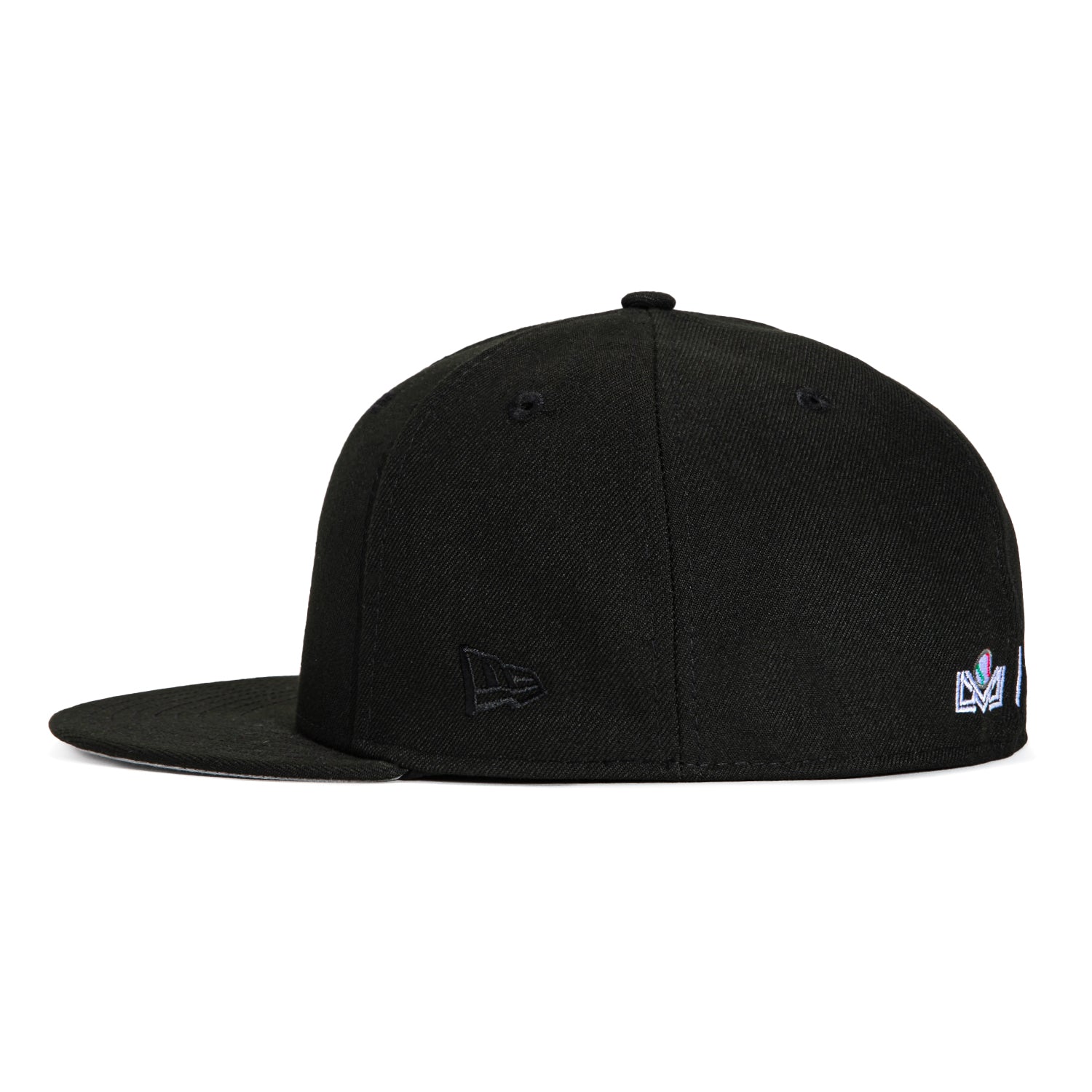 New Era 59Fifty Yaquis de Obregon Logo Patch Feather Baseball Cap - Black | Adjustable Snapback Hat for Sports Fans & Streetwear Fashion | Perfect for Baseball Games, Concerts, and Everyday Wear