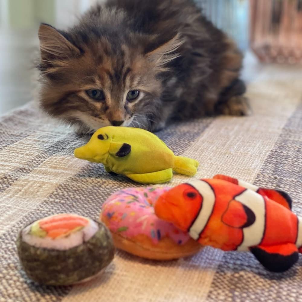 Huxley & Kent Plush Cat Toy - Sushi Snack Attack with Strong Catnip | Interactive Kitten Toy with Crinkle Sound | Perfect for Playtime & Training | Kittybelles