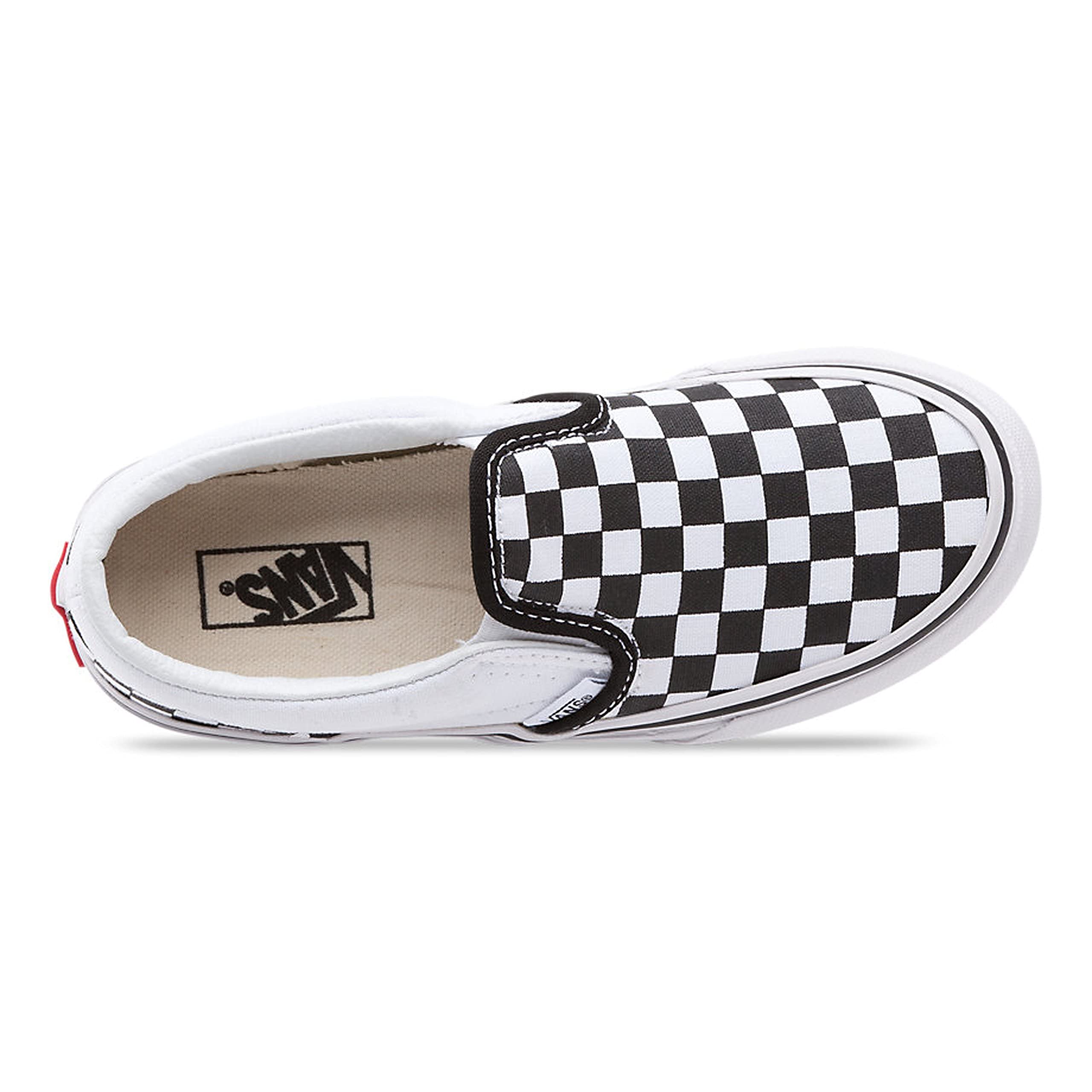Vans Kids Unisex Classic Slip-On Checkerboard Sneakers - Black & White Casual Shoes for Boys & Girls - Size 2.5 Little Kid - Perfect for School, Playdates & Everyday Wear