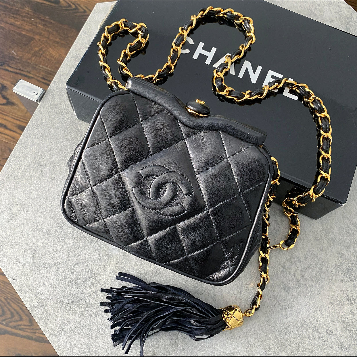 Vintage Chanel 1989 Black Lambskin Quilted Chain Shoulder Bag - Classic Luxury Crossbody Purse for Women, Perfect for Evening Parties & Date Nights