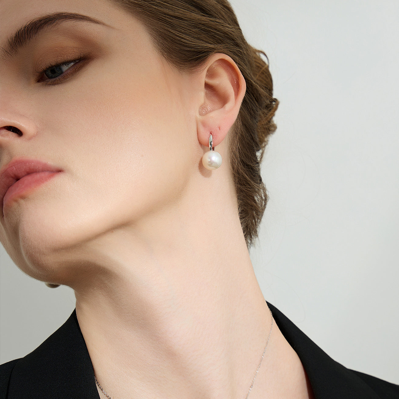 18K Solid Gold Edison Pearl Earrings for Women - Classic Stud Earrings for Daily Wear, Gift Giving & Special Occasions - KE00188