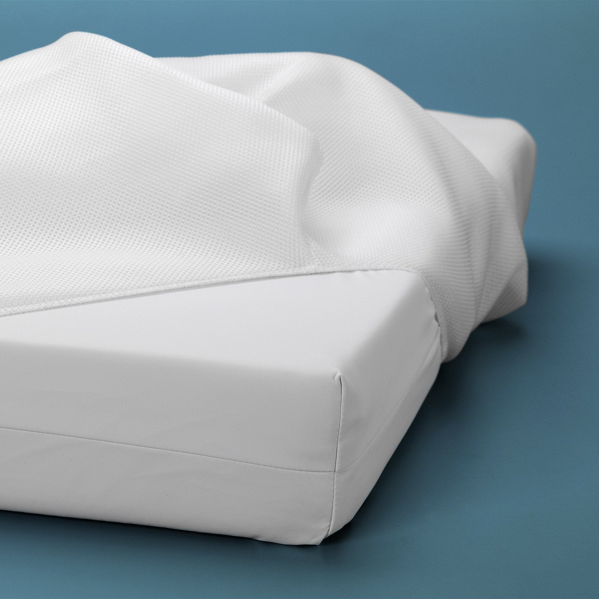 Moonlight Slumber Little Dreamer Breathe Thru Crib Mattress Cover - Waterproof & Hypoallergenic Baby Mattress Protector for Safe Sleep | Perfect for Nursery, Daycare & Travel Cribs