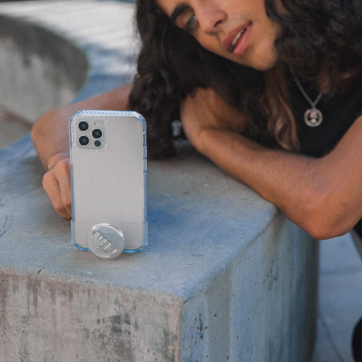 PopSockets Clear Phone Case with Grip & Slide - Compatible with iPhone 11 Pro, iPhone X, iPhone XS | Protective Cover with Secure Hold for Everyday Use, Travel & Active Lifestyle