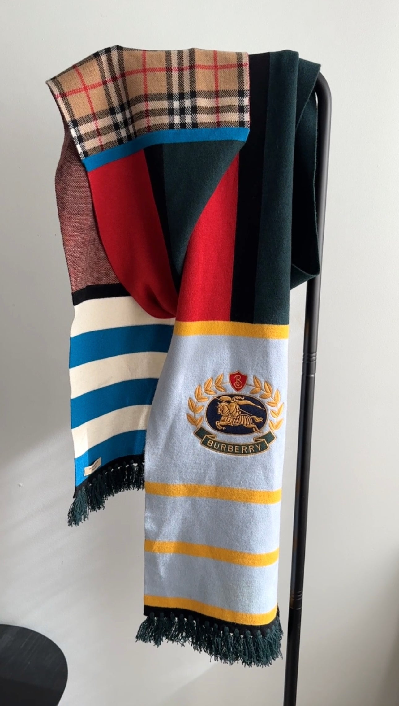 Burberry 2019 Limited Edition Cashmere Patch Football Scarf - Luxury Winter Accessory for Men & Women - Perfect for Football Games, Cold Weather & Fashion Statements