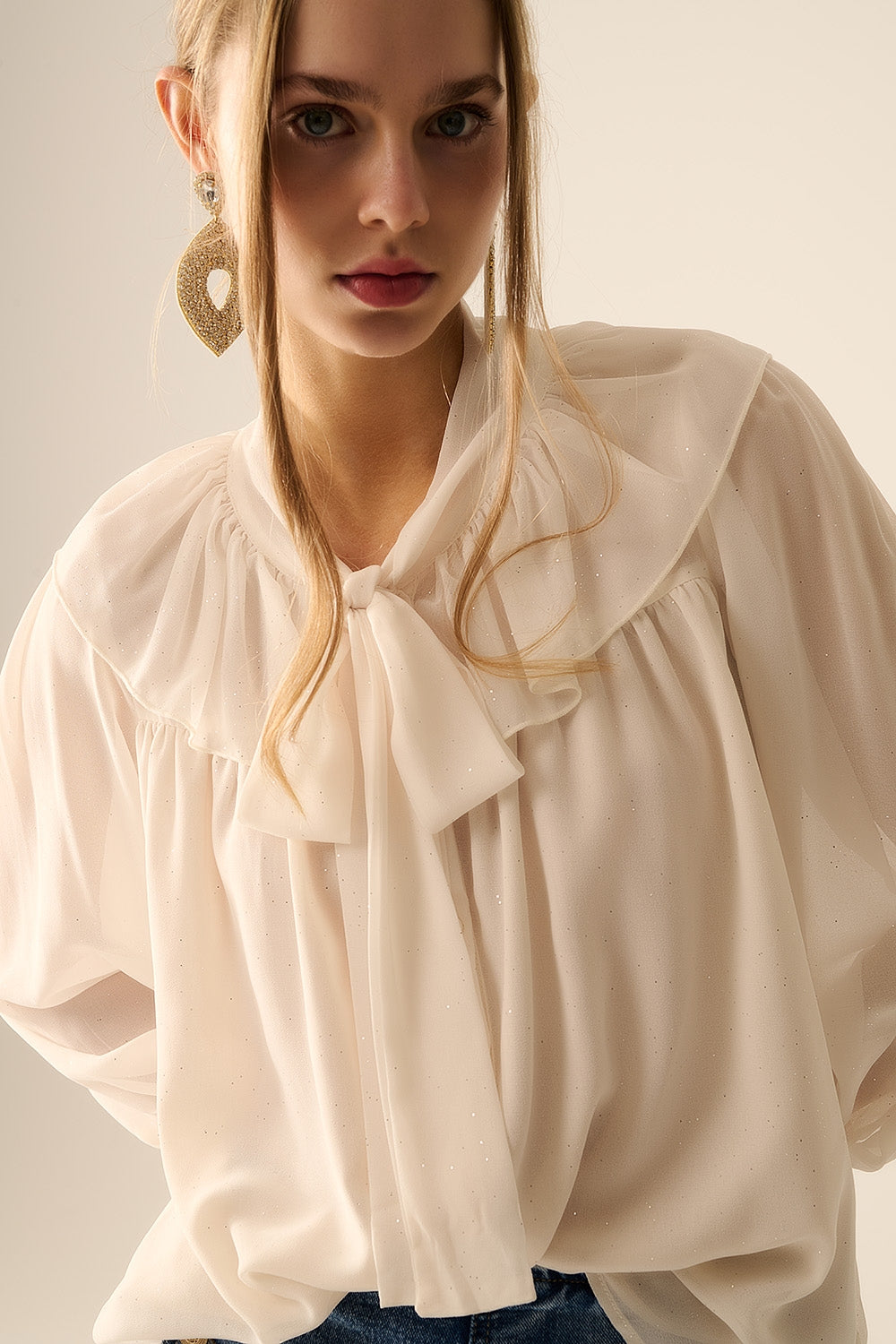 beige