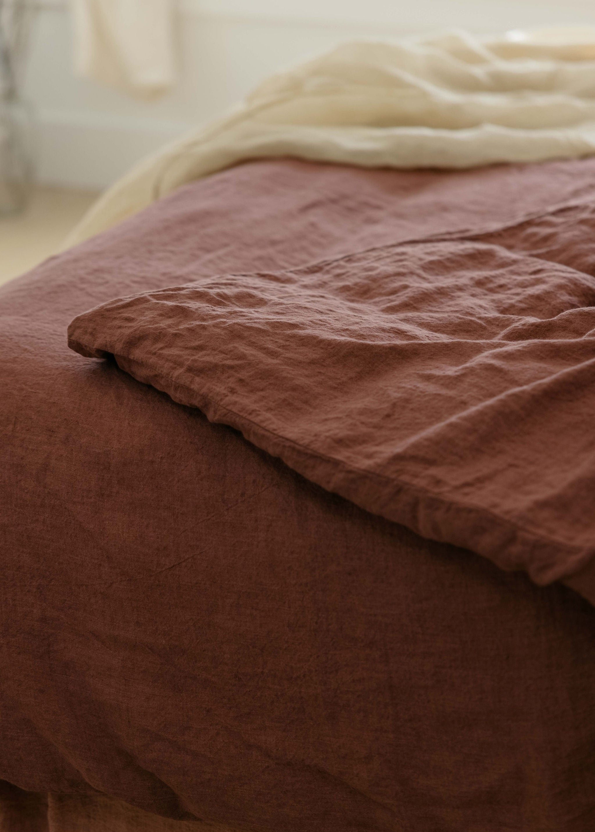 Premium 100% Linen Fitted Sheet - Queen Size, Natural Breathable & Wrinkle-Resistant Bed Sheet Set - Perfect for Hot Sleepers, Allergy Sufferers & Eco-Friendly Homes