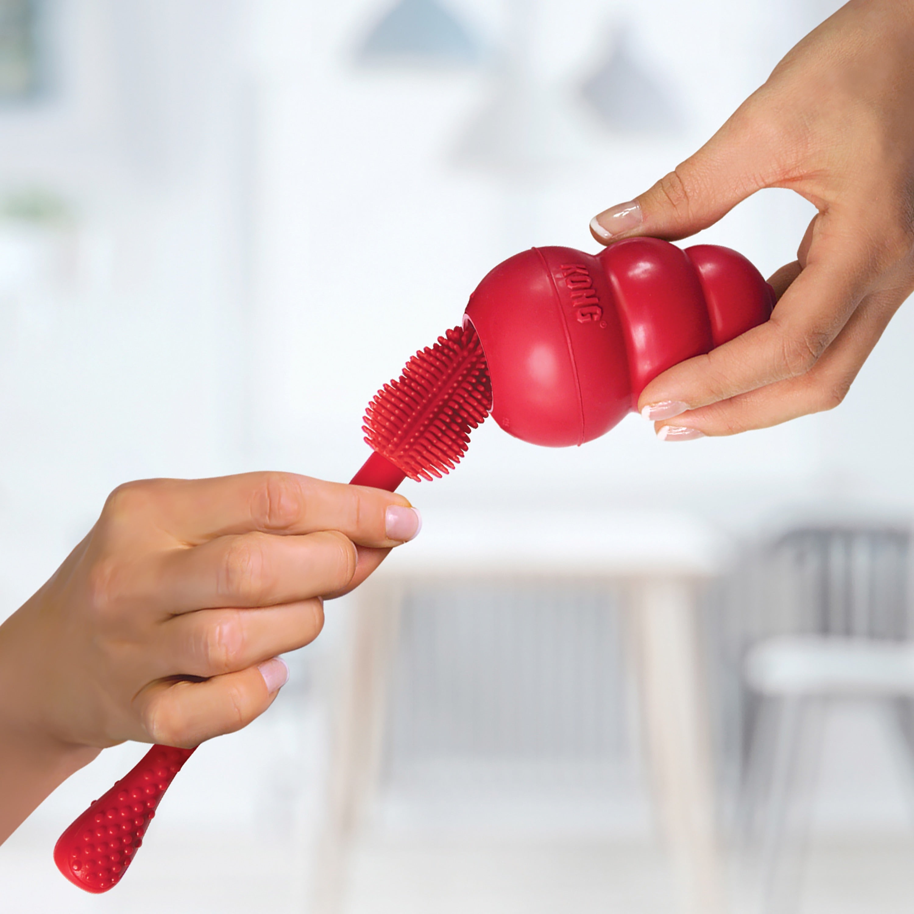 Honeycomb-Shaped Kong Cleaning Brush for Dogs - Durable Pet Toy Cleaner for Kong Chew Toys - Perfect for Removing Dirt & Debris from Tough-to-Clean Areas