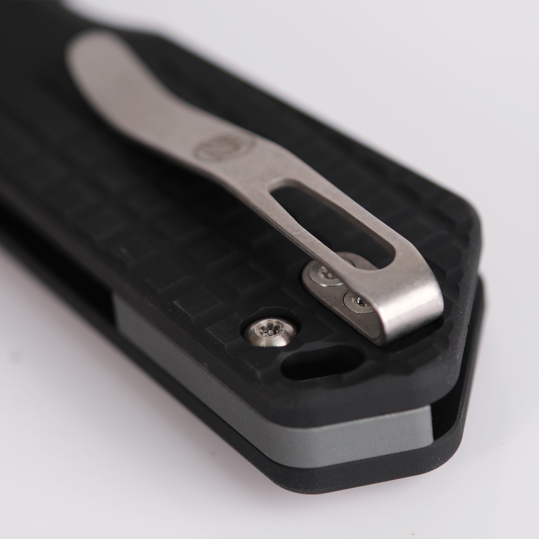 Premium EDC Pocket Knife - Hedgehog Top Liner Lock with 2.99