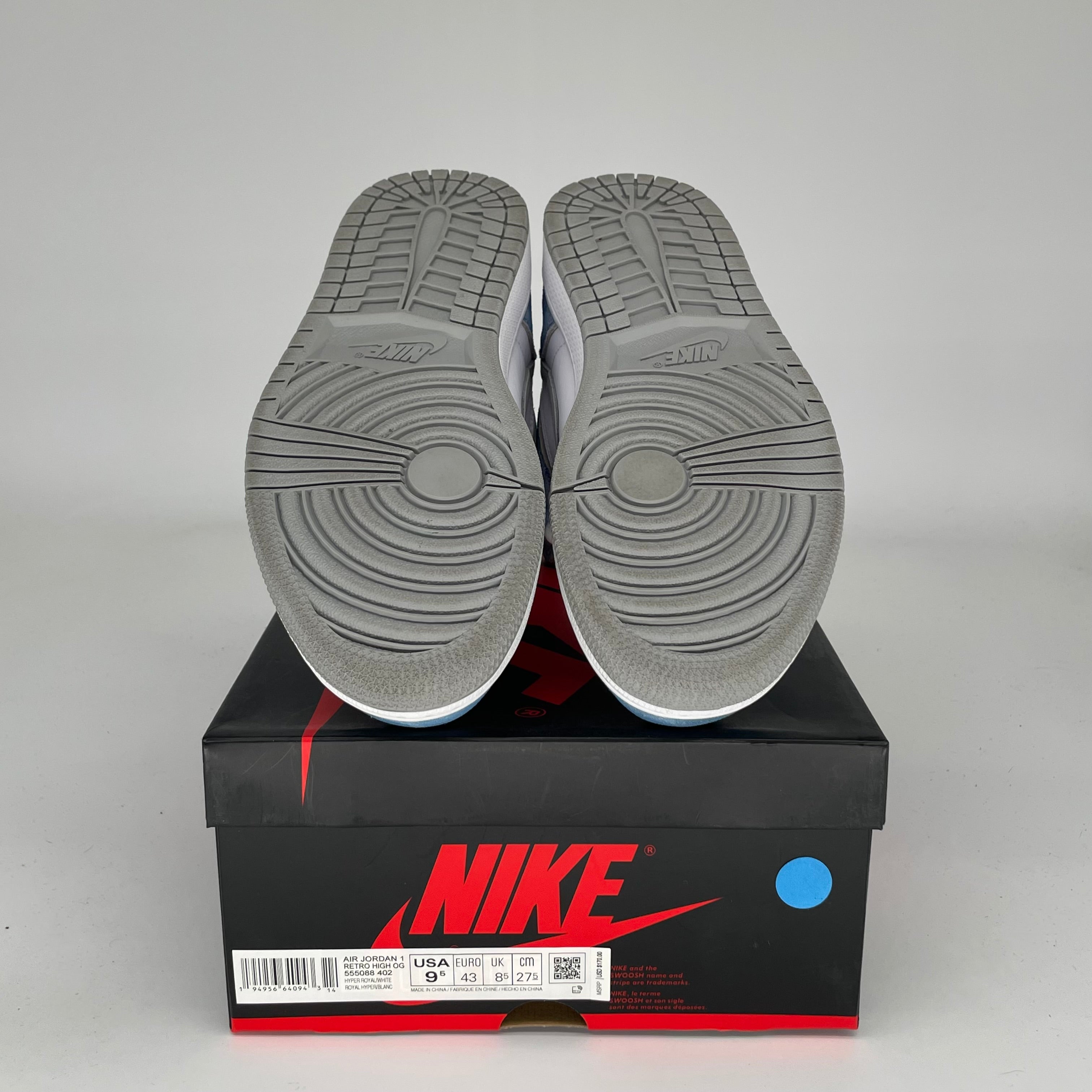 AIR JORDAN 1 HYPER ROYAL Sneakers - Men's Size 9.5 US (555088-402) - Blue & White Basketball Shoes for Casual Wear & Street Style