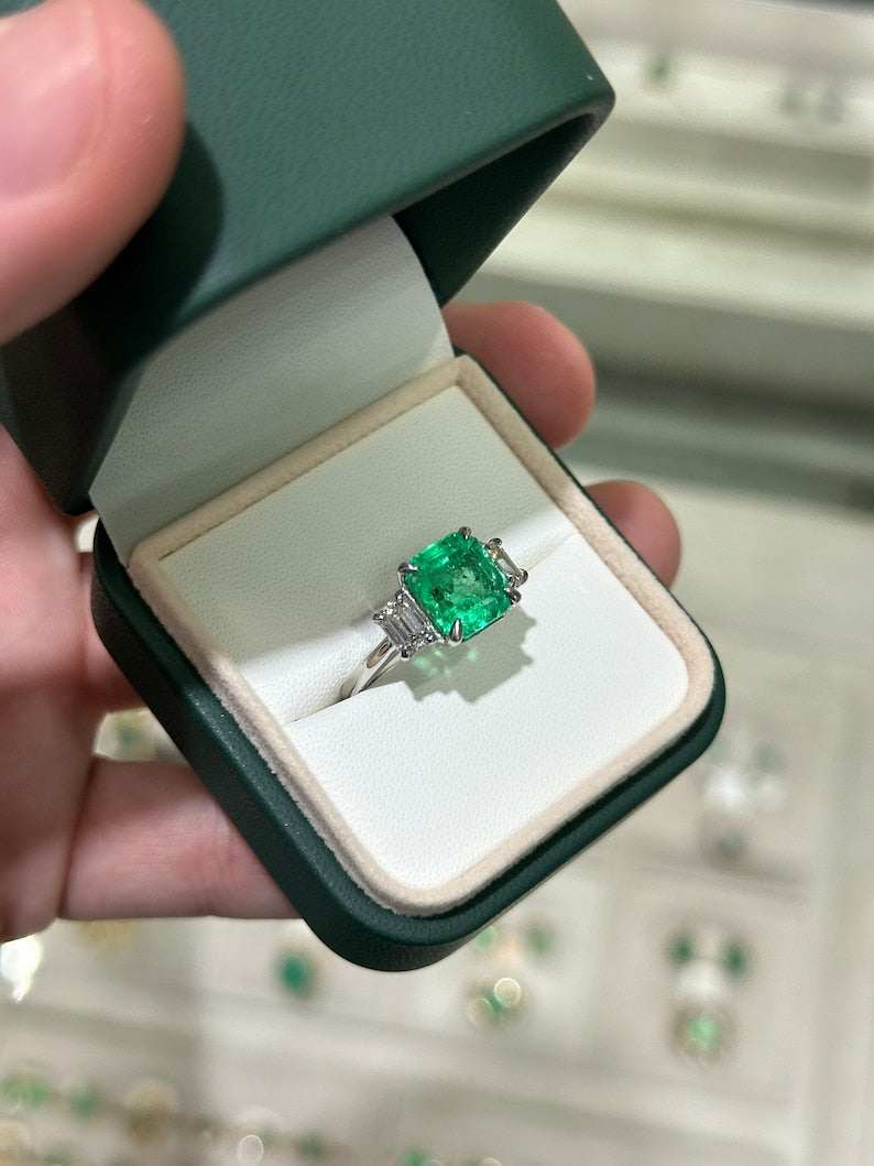 5.10tcw 18K Gold Vivid Green Colombian Emerald & Diamond Three Stone Prong Set Ring for Women - Perfect for Engagement, Anniversary & Special Occasions