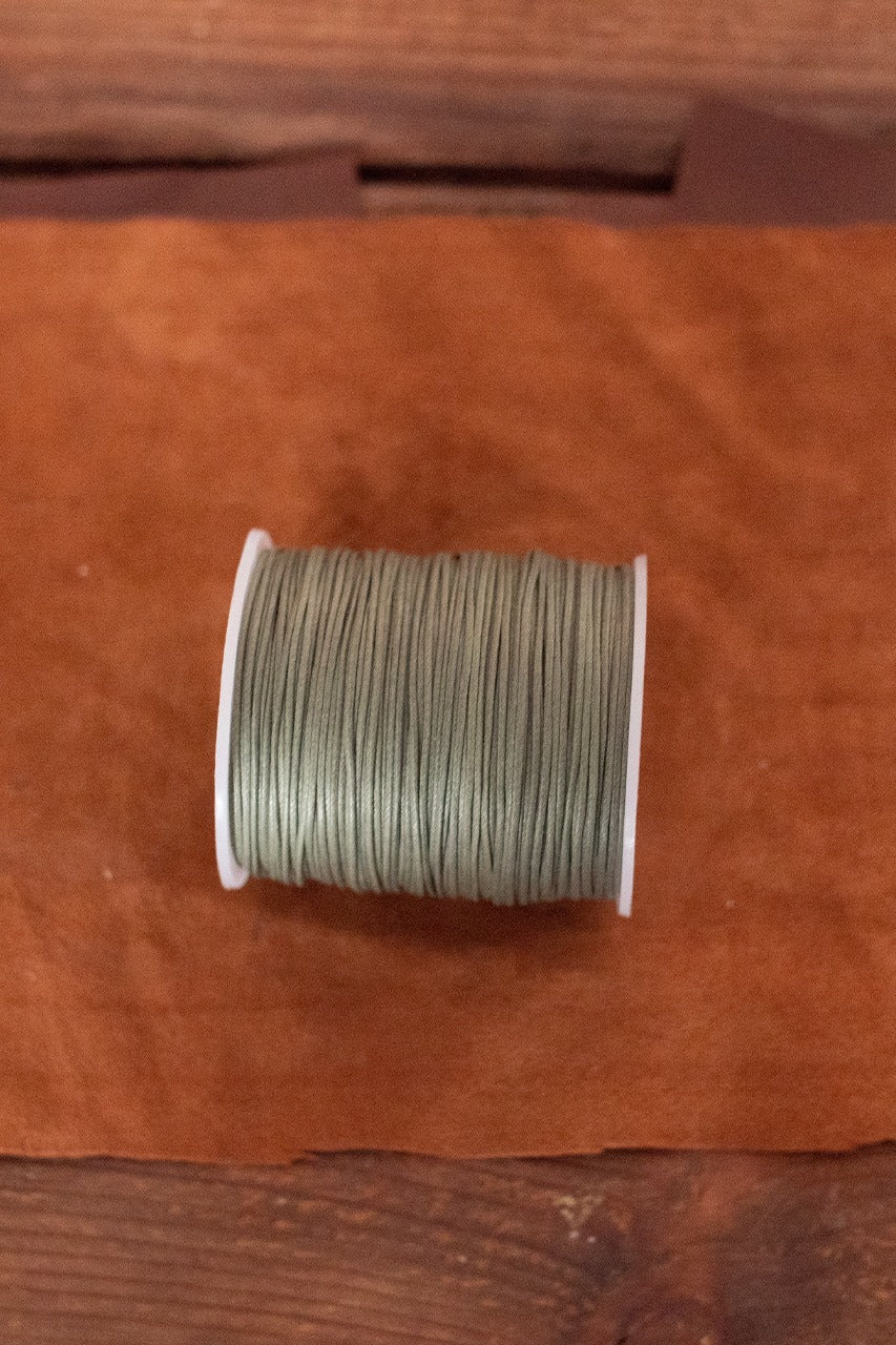Premium Saddler Yarn for Leather Crafting - 1.1mm & 1.3mm Thickness - 100m Bottle Green Waxed Thread - Ideal for Saddlery, Bookbinding & DIY Leather Projects