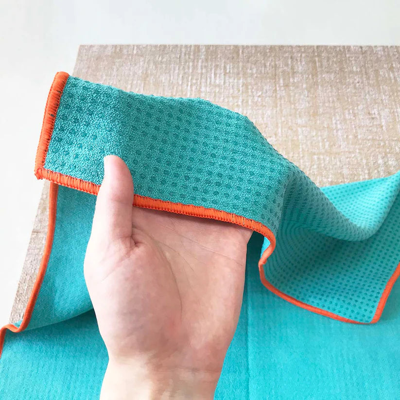 Premium Non-Slip Asana Yoga Mat Towel - Extra Grip for Hot Yoga & Pilates - Ideal for Home Workouts, Studio Classes & Gym Sessions