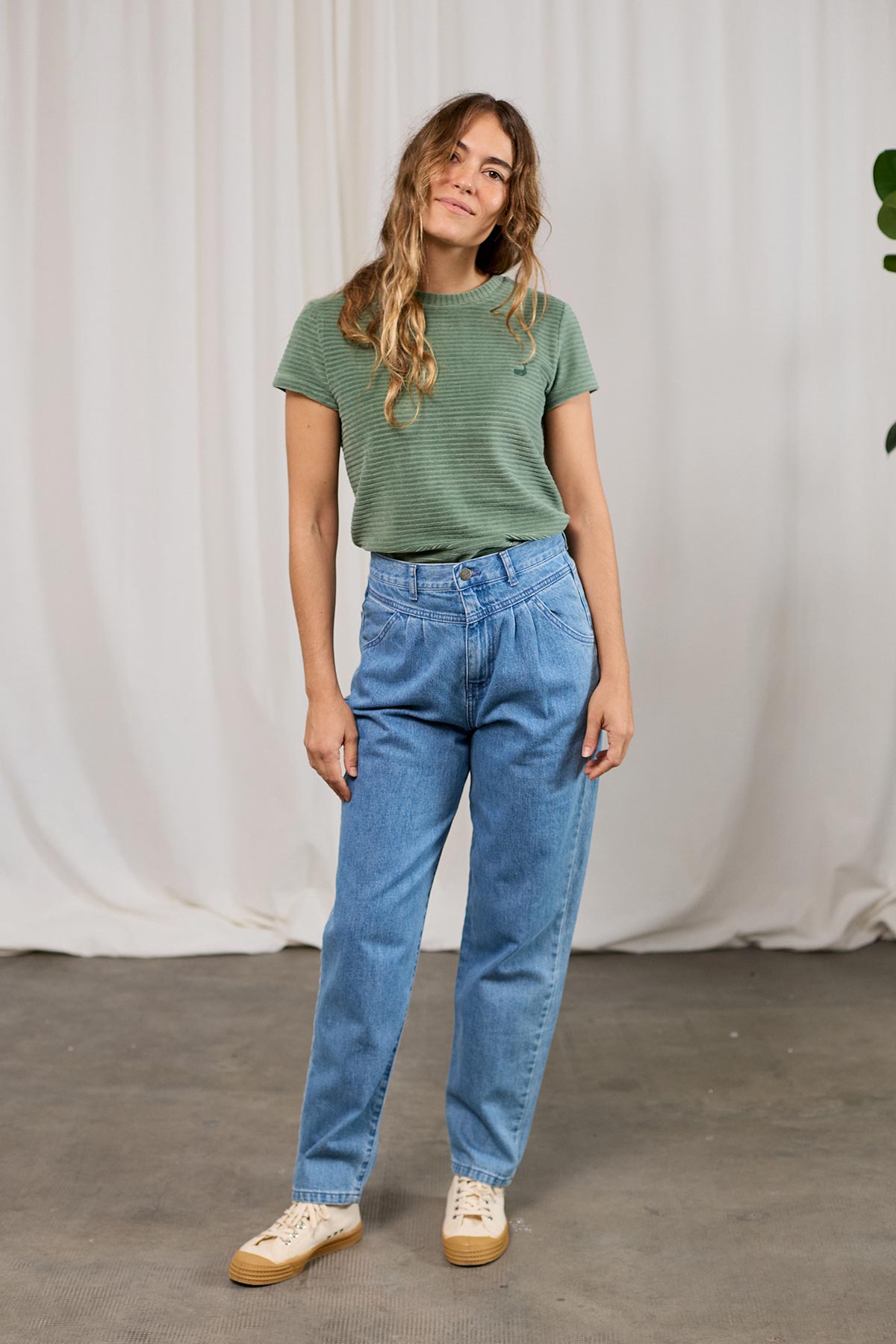 Ariadna Dusty Green Women's Fashion Top - Stylish Casual Blouse for Everyday Wear | Perfect for Office, Dating & Outings