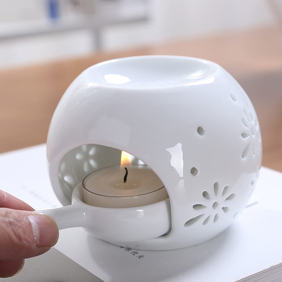 Premium Ceramic Essential Oil Burner & Tealight Candle Holder - Aromatherapy Diffuser with Candle Spoon for Home, Bedroom, Office - Perfect for Relaxation, Meditation & Romantic Ambience - Ideal Gift for Holidays & Special Occasions