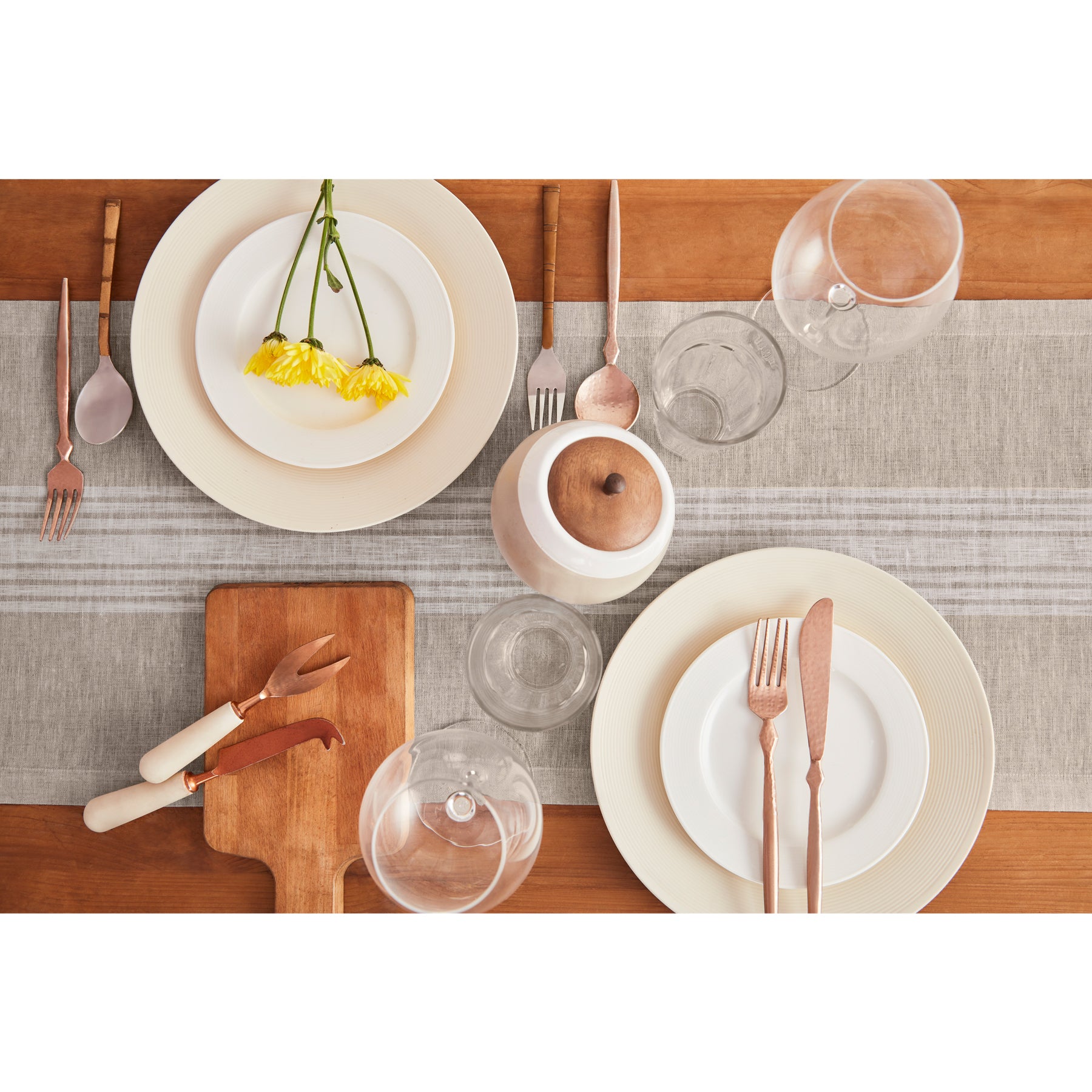 Rustic Farmhouse Table Runner for Dining Room Decor - Cotton Linen Tablecloth for Farmhouse Style, Weddings, and Holiday Decorations