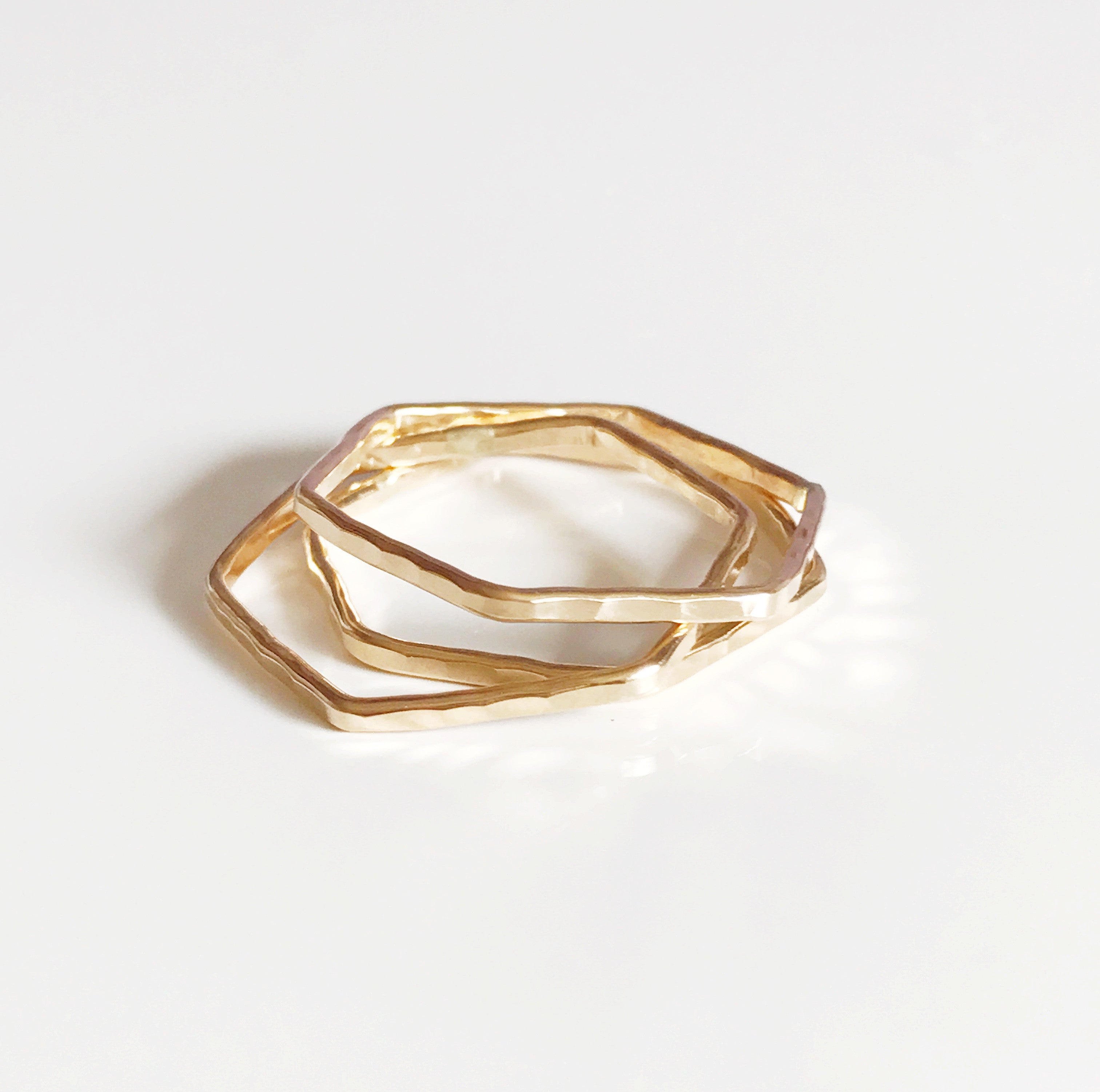 RITA (R162) Ring - Elegant & Stylish Jewelry for Women - Perfect for Weddings, Parties & Everyday Wear
