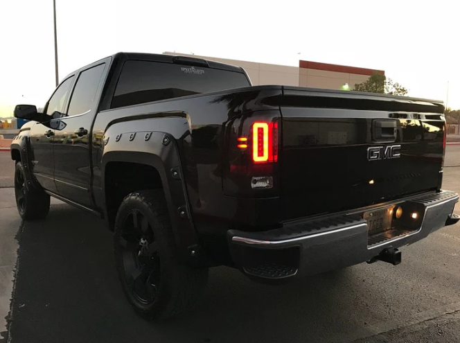 GMC Sierra 2500/3500 2014-2019 LED Tail Lights - Compatible with 3rd Gen Single Wheel Models & OEM Halogen Lights - Clear OLED Design for Enhanced Visibility & Style - Perfect for Truck Upgrades & Night Driving Safety