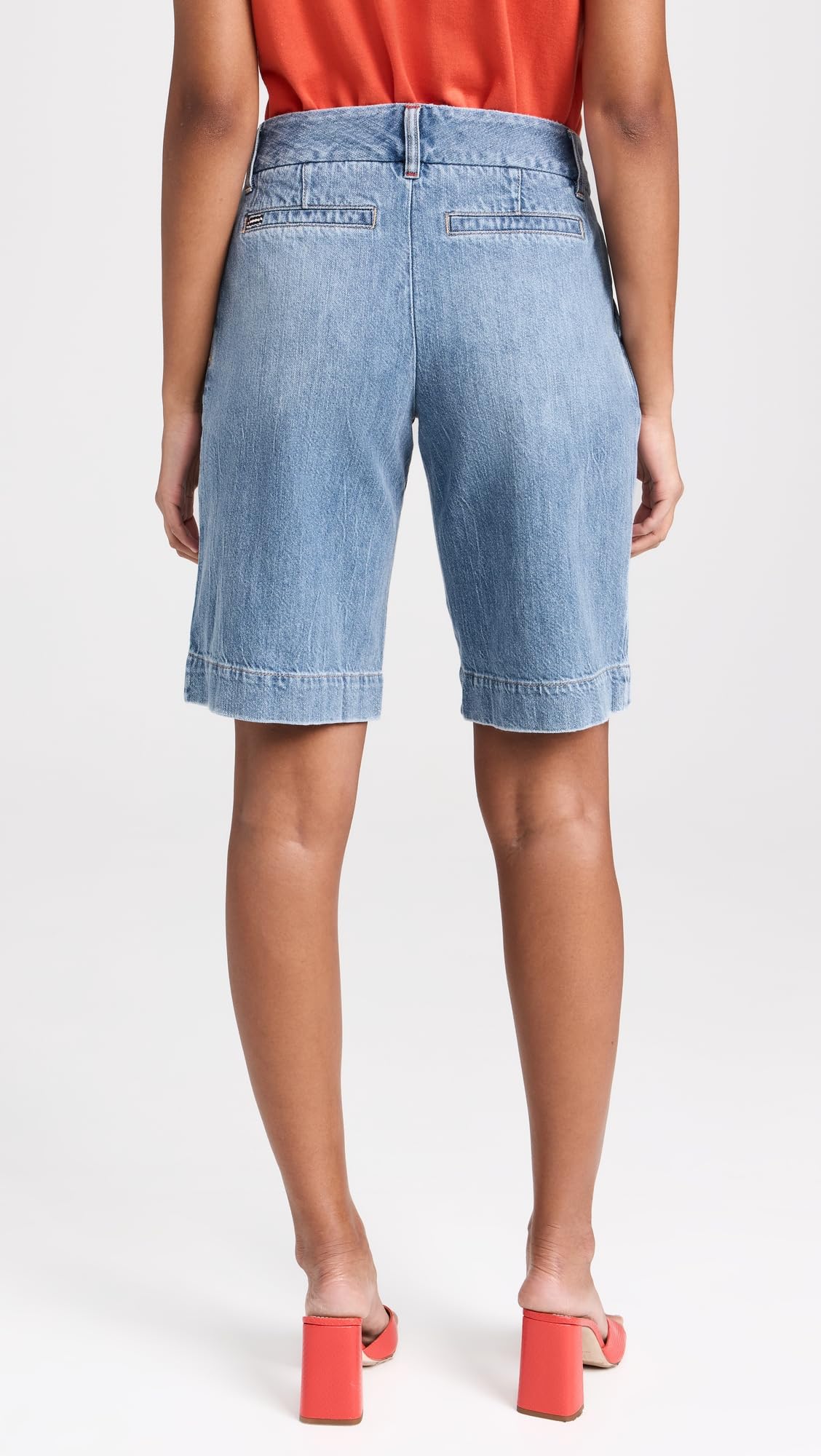 Alice + Olivia Women's Eric Low Rise Bermuda Shorts - Stylish Casual Summer Shorts for Women | Perfect for Beach, Travel & Everyday Wear