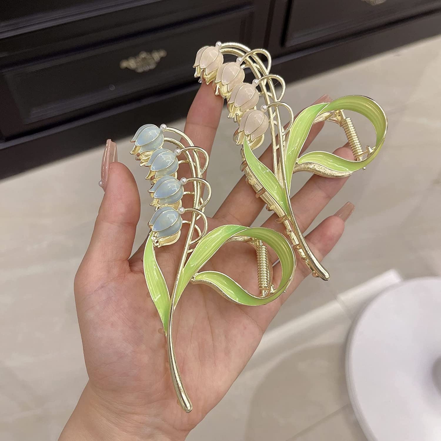 Ginoya Brothers Metal Butterfly Headdress Hair Clips - Large Flower Tassel Claw Clip with Non-Slip Grip for Women & Girls (Lotus Pink) | Perfect for Weddings, Parties & Boho Fashion Accessories
