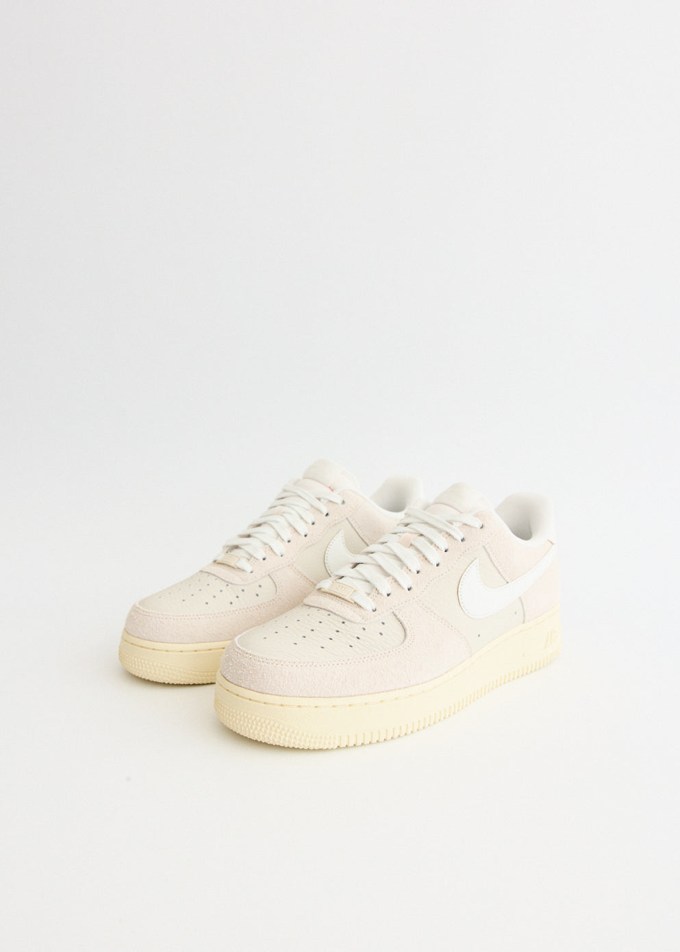 Nike Air Force 1 '07 LX Low 'Phantom Light Bone' Men's Sneakers - Casual Streetwear & Basketball Shoes for Everyday Wear