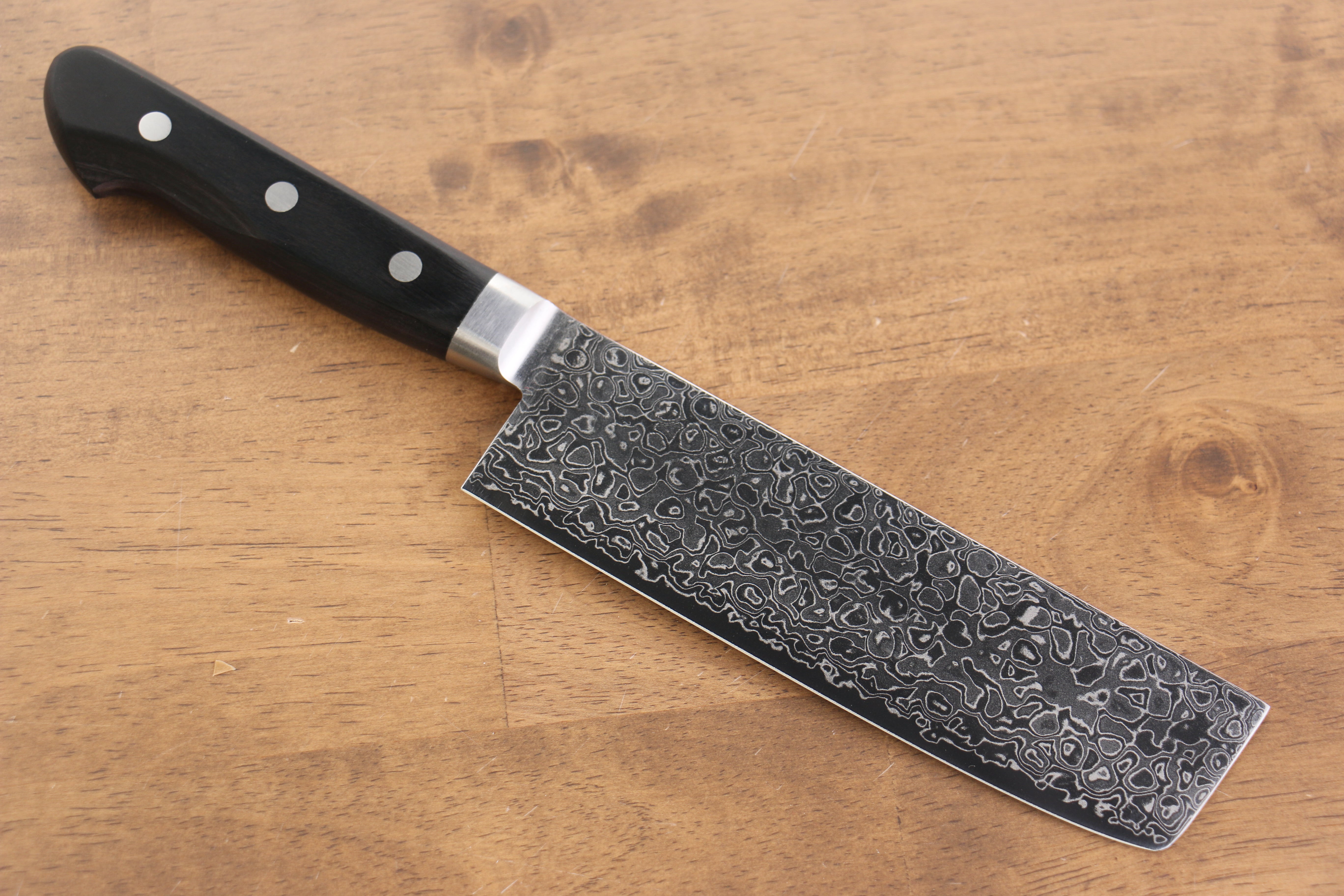 Premium AUS10 Damascus Nakiri Knife 170mm - Mirrored Finish, Black Pakkawood Handle - Japanese Kitchen Knife for Professional Chefs & Home Cooking - Perfect for Slicing Vegetables, Herbs & Boneless Meat