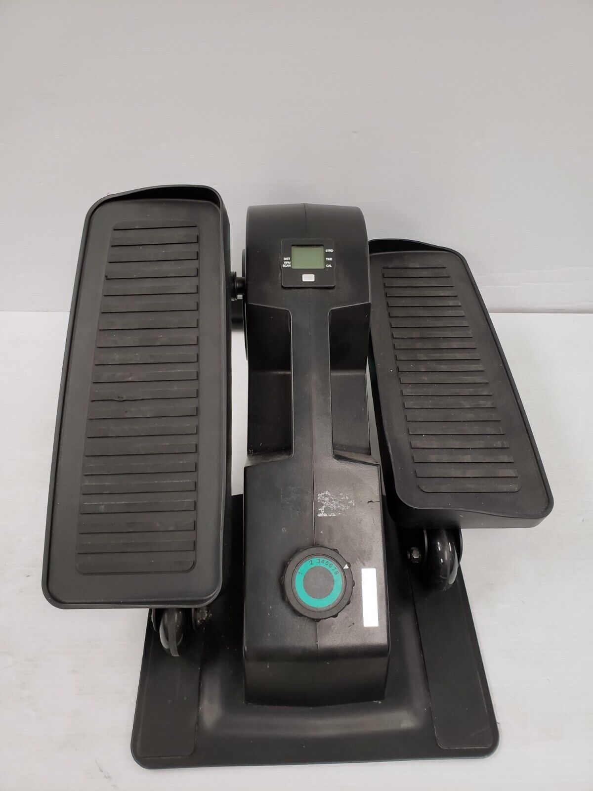 Cubii F3A2 Under Desk Elliptical Machine - Compact Seated Exercise Bike for Home & Office Workouts - Perfect for Low-Impact Cardio While Working or Watching TV